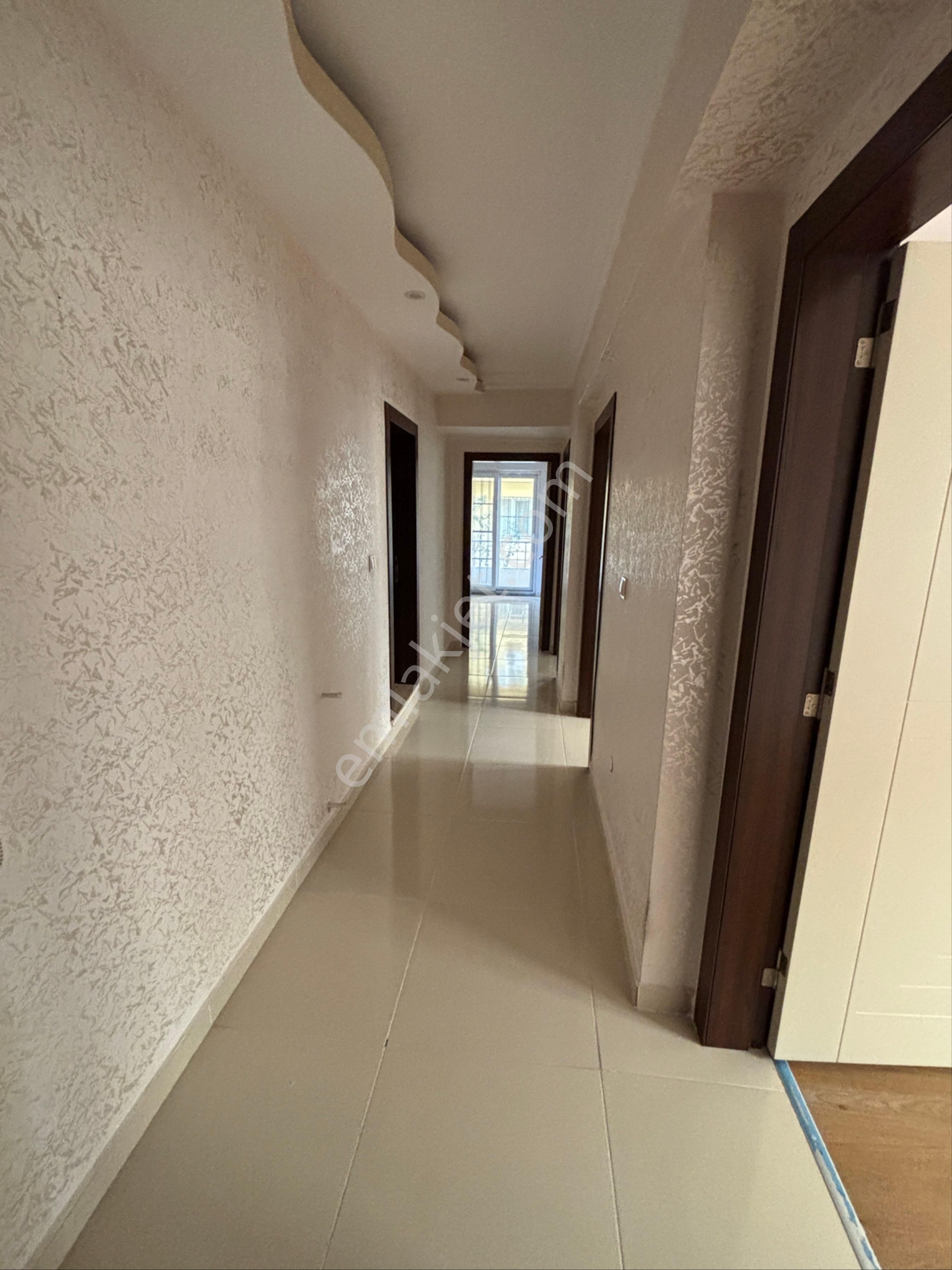 🏡 Efeler Mahallesi Satılık 2+1 Ayrı Mutfak Geniş Daire - Görsel 4