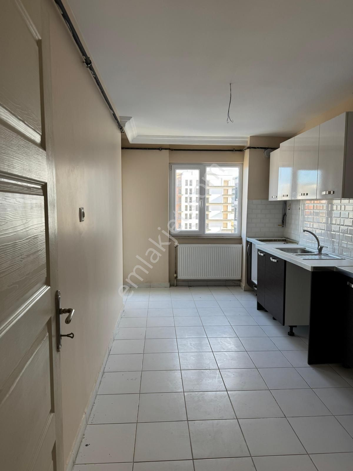 Setel Premiumdan Kayapa Örencik Mah. 3+1 Site İçi Kiralık - Görsel 10