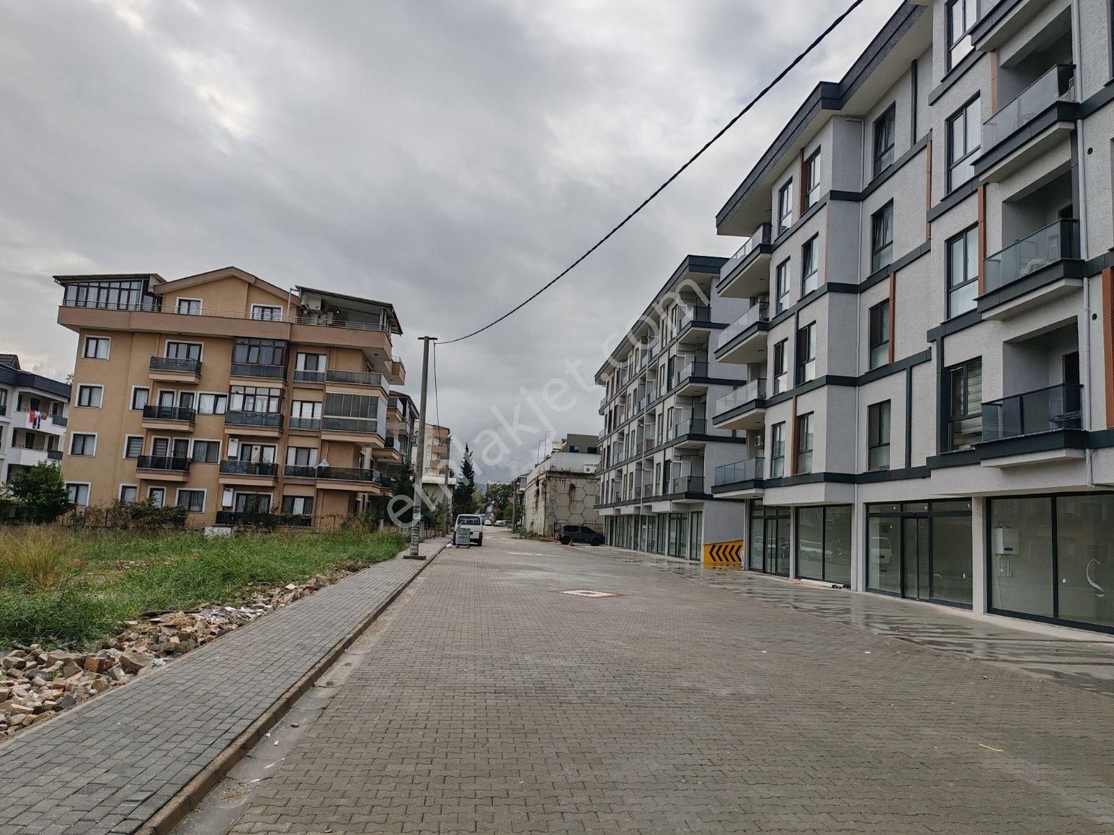 Gop Ta Mükemmel Konumda Kiralık Sıfır Dükkanlar - Görsel 3