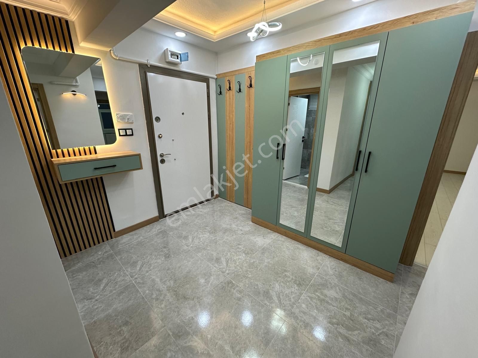 Ertuğrul Gazi Mah'de Site İçerisinde Masrafsız Lüks 3+1 Daire - Görsel 8