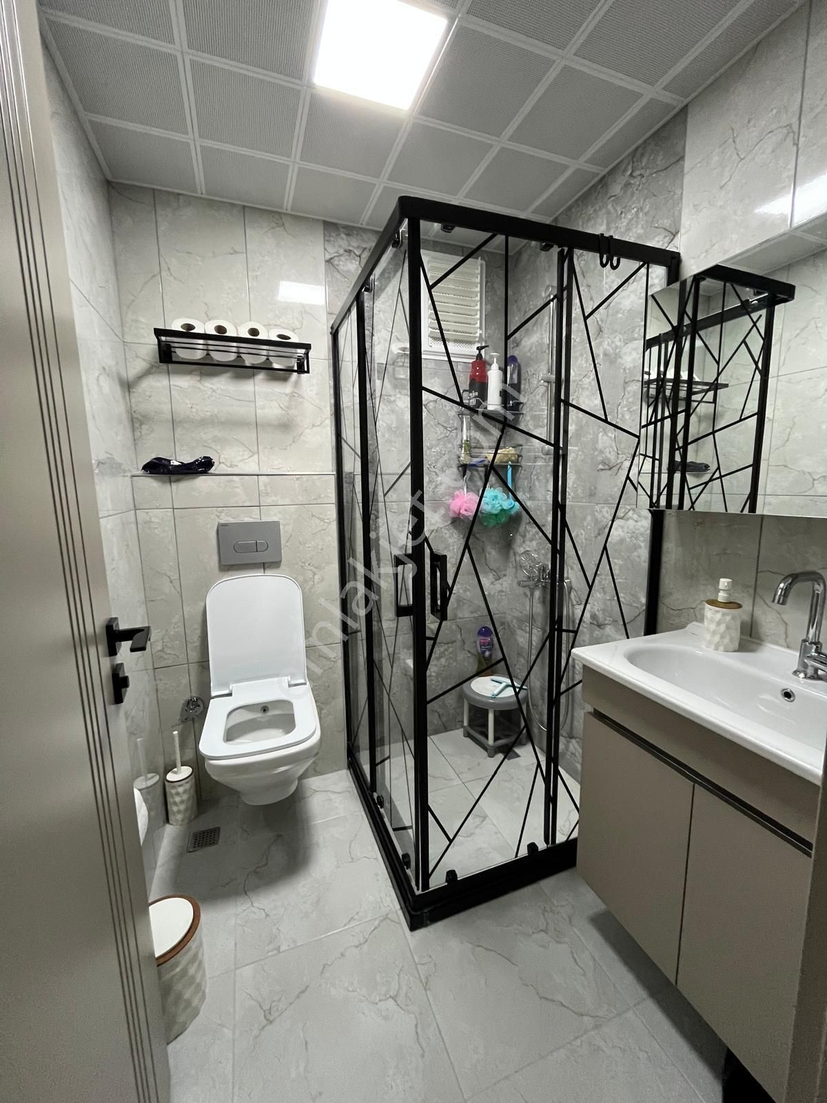 Törekent Botanikte Hastane Ve Metro Ortası Ara Kata E. Banyolu Lüx Daire ! - Görsel 27