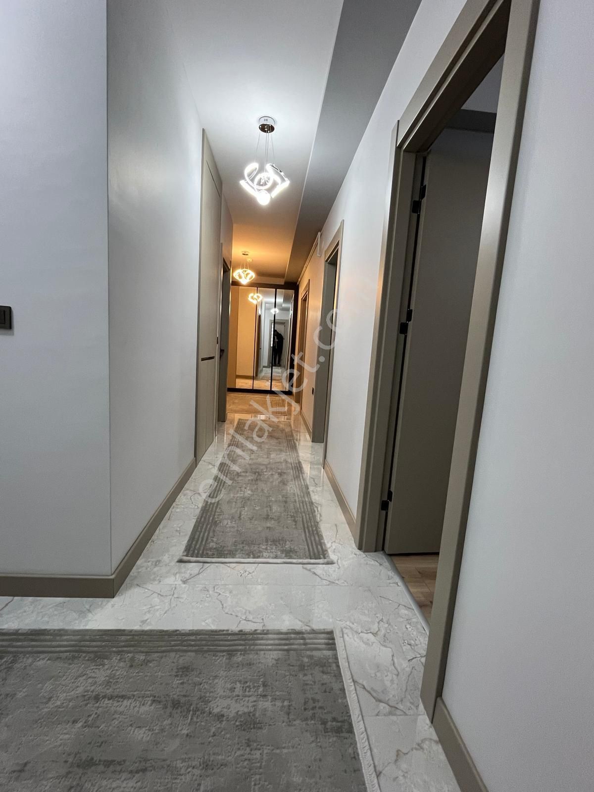 Törekent Botanikte Hastane Ve Metro Ortası Ara Kata E. Banyolu Lüx Daire ! - Görsel 19