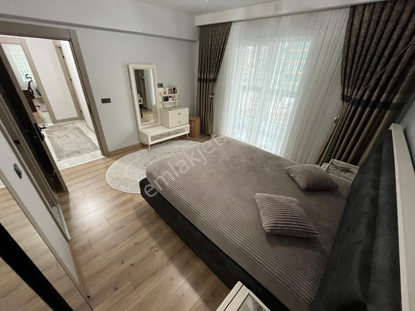 Törekent Botanikte Hastane Ve Metro Ortası Ara Kata E. Banyolu Lüx Daire ! - Görsel 16