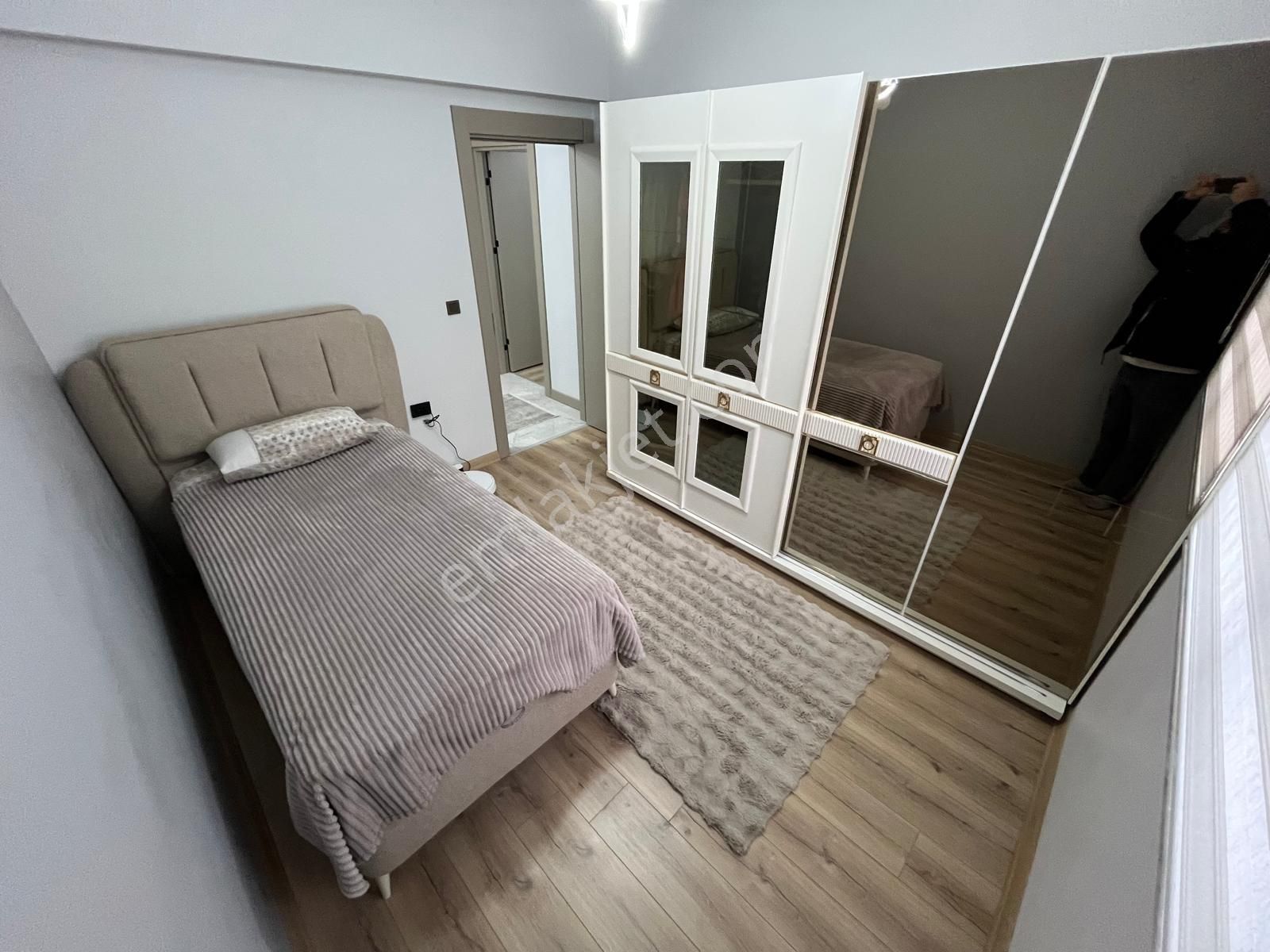 Törekent Botanikte Hastane Ve Metro Ortası Ara Kata E. Banyolu Lüx Daire ! - Görsel 15