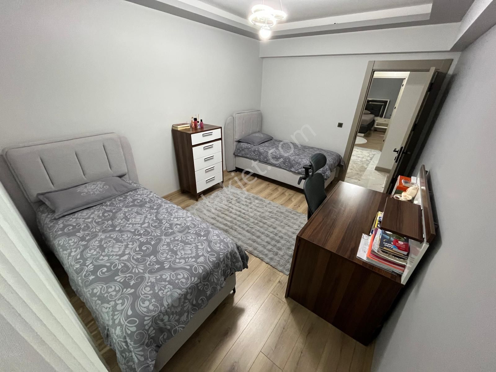 Törekent Botanikte Hastane Ve Metro Ortası Ara Kata E. Banyolu Lüx Daire ! - Görsel 11