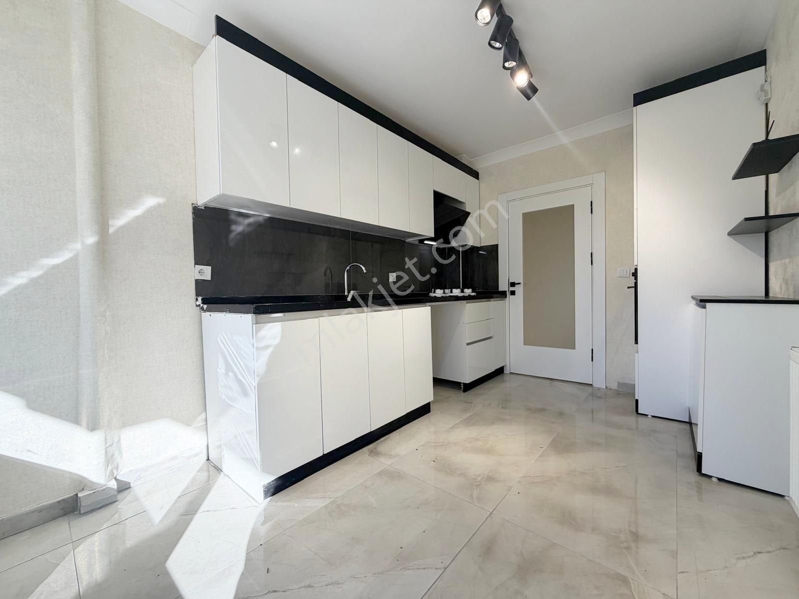 Merkezi Konumda 3+1 Geniş Kullanışlı Acill Satılık 3+1 Kaçmaz - Görsel 21