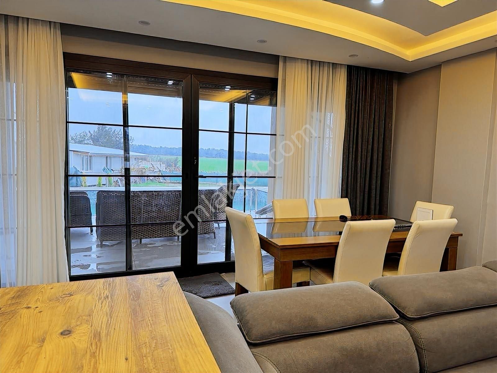 Buca Karacaağaç'ta 1750m2 Arazi İçinde Lüx Eşyalı 2+1 Havuzlu Ev - Görsel 18