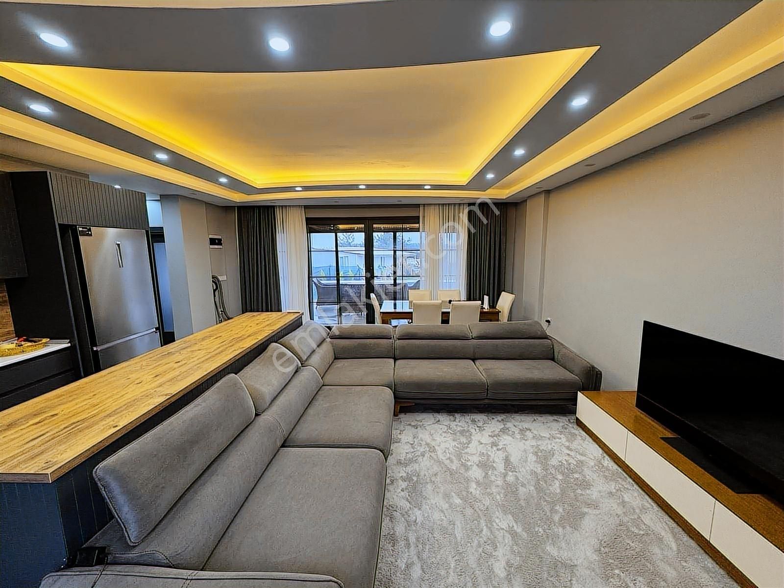 Buca Karacaağaç'ta 1750m2 Arazi İçinde Lüx Eşyalı 2+1 Havuzlu Ev - Görsel 23