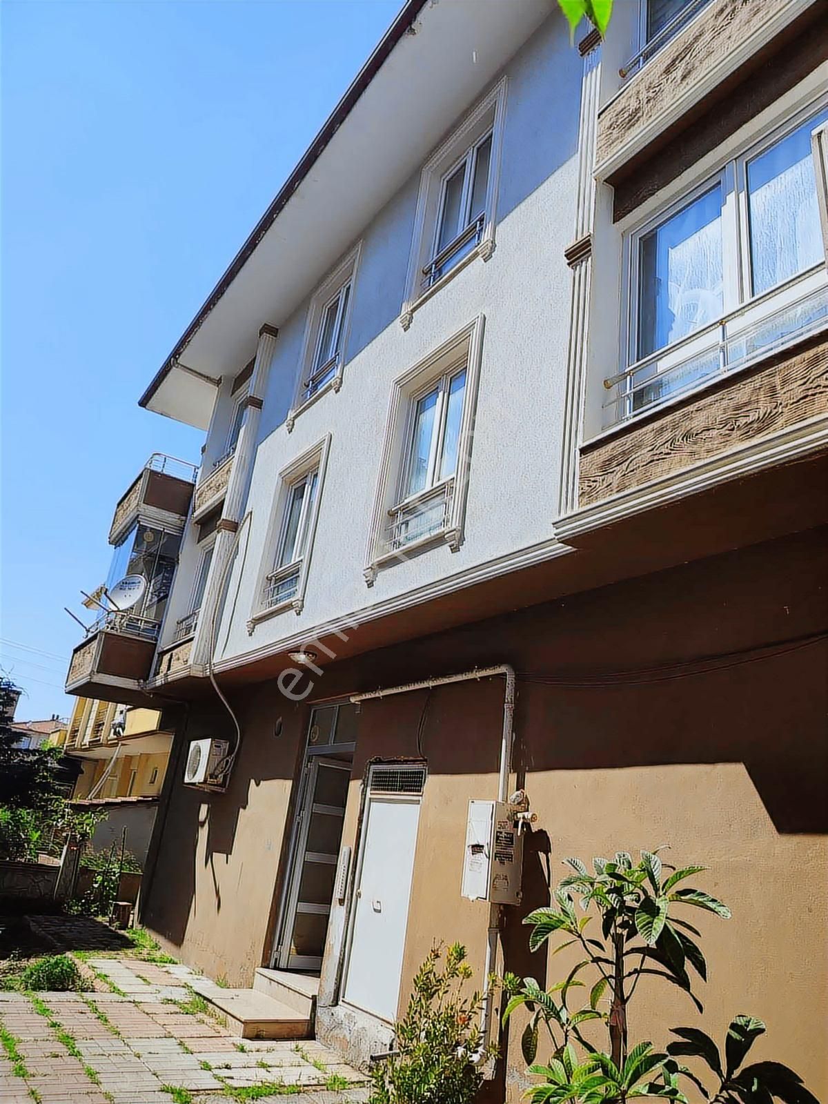 Tarcanlar'dan Karasu'da Denize Sıfır Arakat Daire - Görsel 9