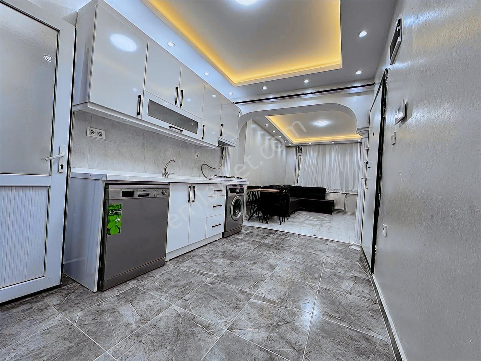 Uygun Emlaktan Kiralık Nef163 Yanı 1+1 Ful Eşyalı Daire