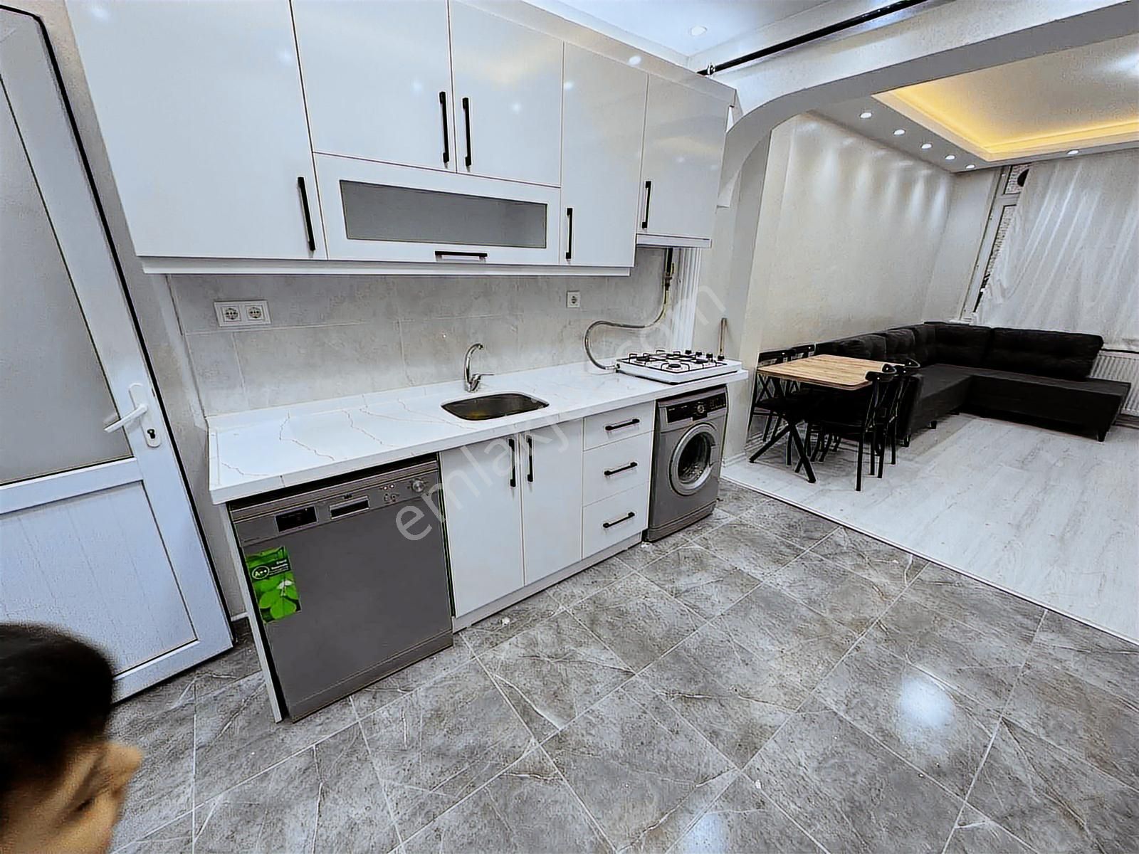 Uygun Emlaktan Kiralık Nef163 Yanı 1+1 Ful Eşyalı Daire - Görsel 23