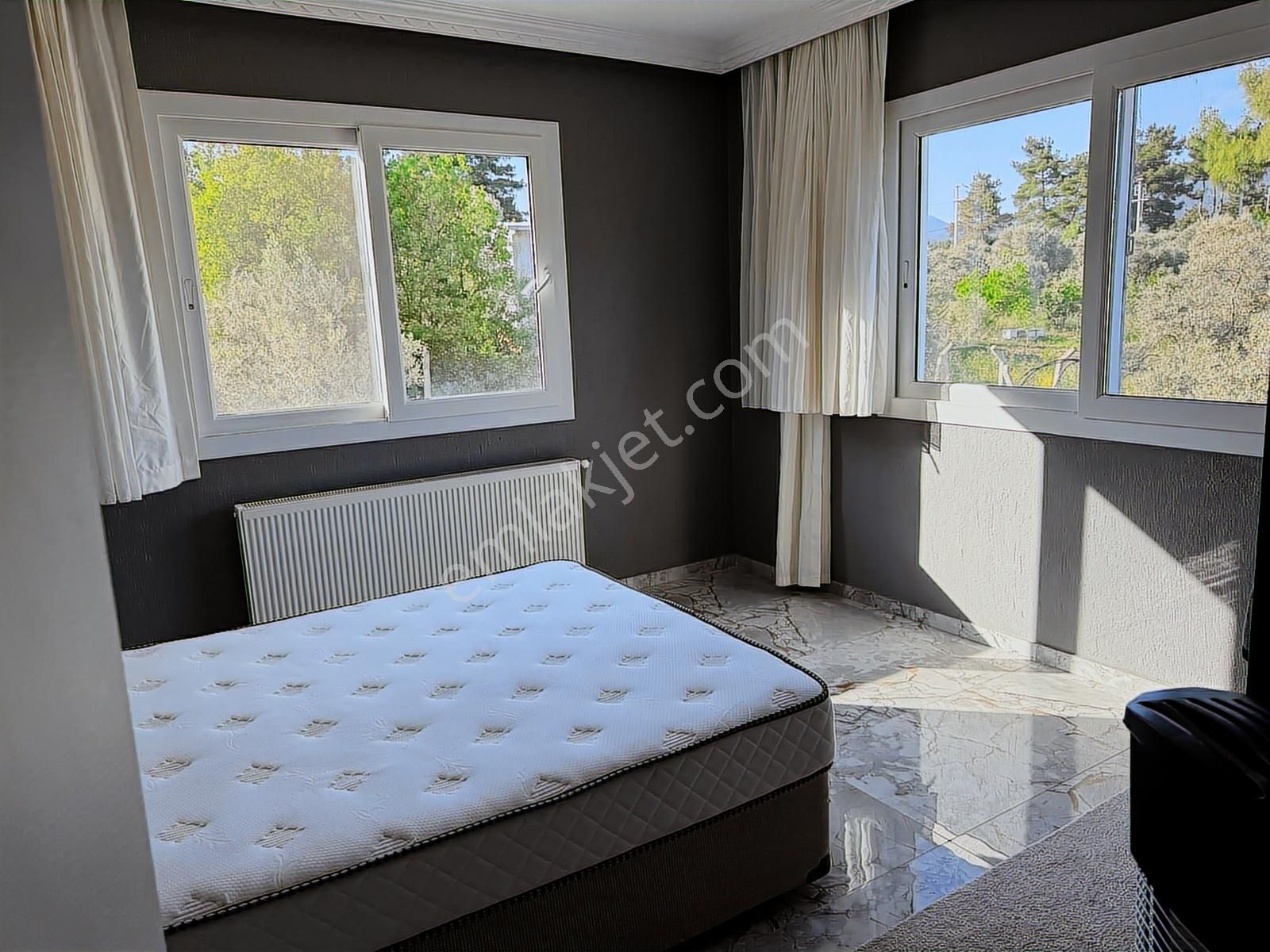 Buca Karacagac'ta 10.515m2 Arazi Tek Tapulu Havuzlu Müstakilev - Görsel 16