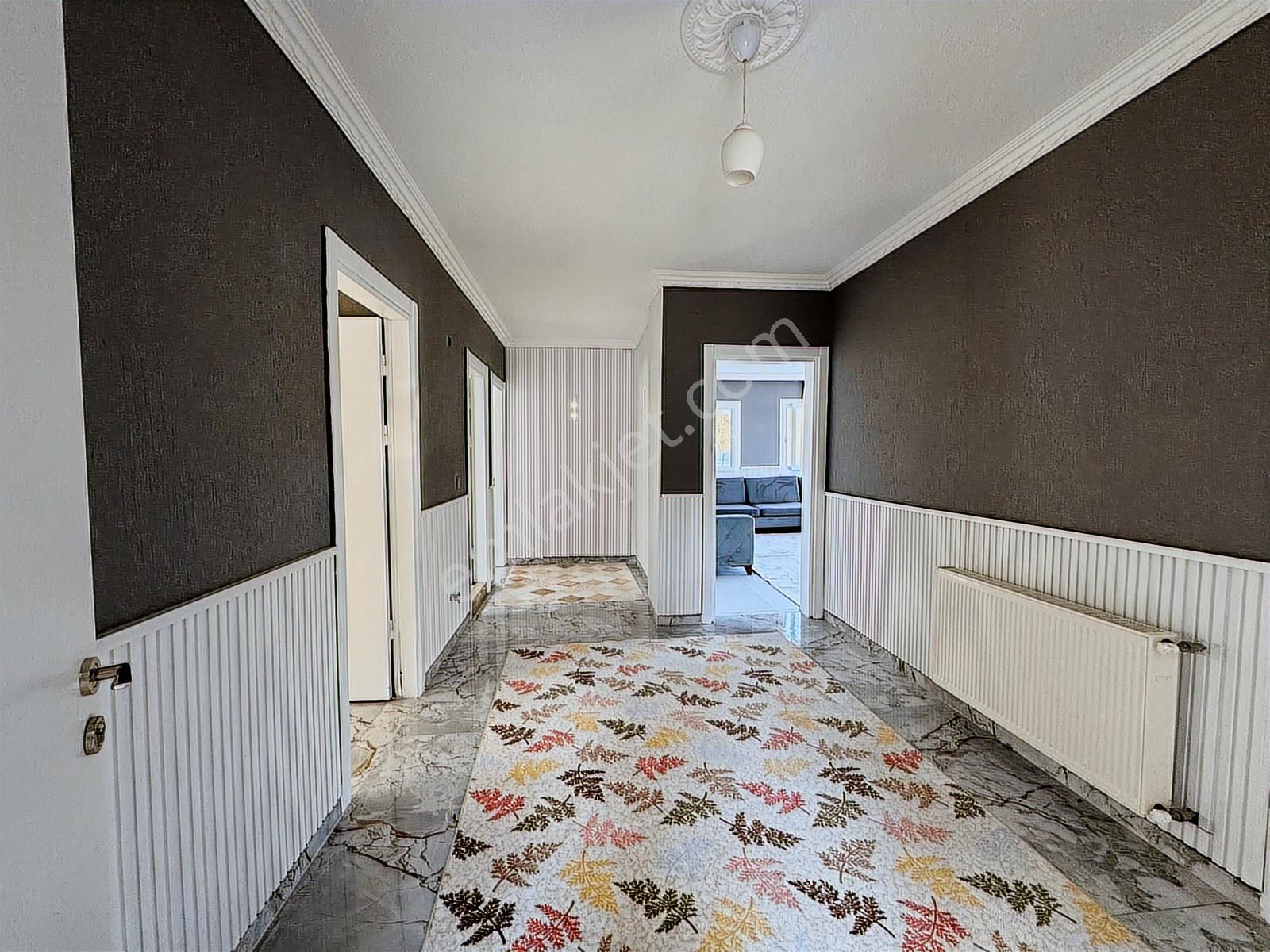 Buca Karacagac'ta 10.515m2 Arazi Tek Tapulu Havuzlu Müstakilev - Görsel 15