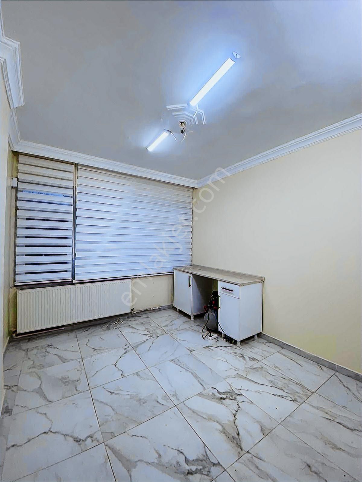 Vatan Caddesinde 3+1 Historia Awm Karşısı Acil Kiralık Daire - Görsel 15