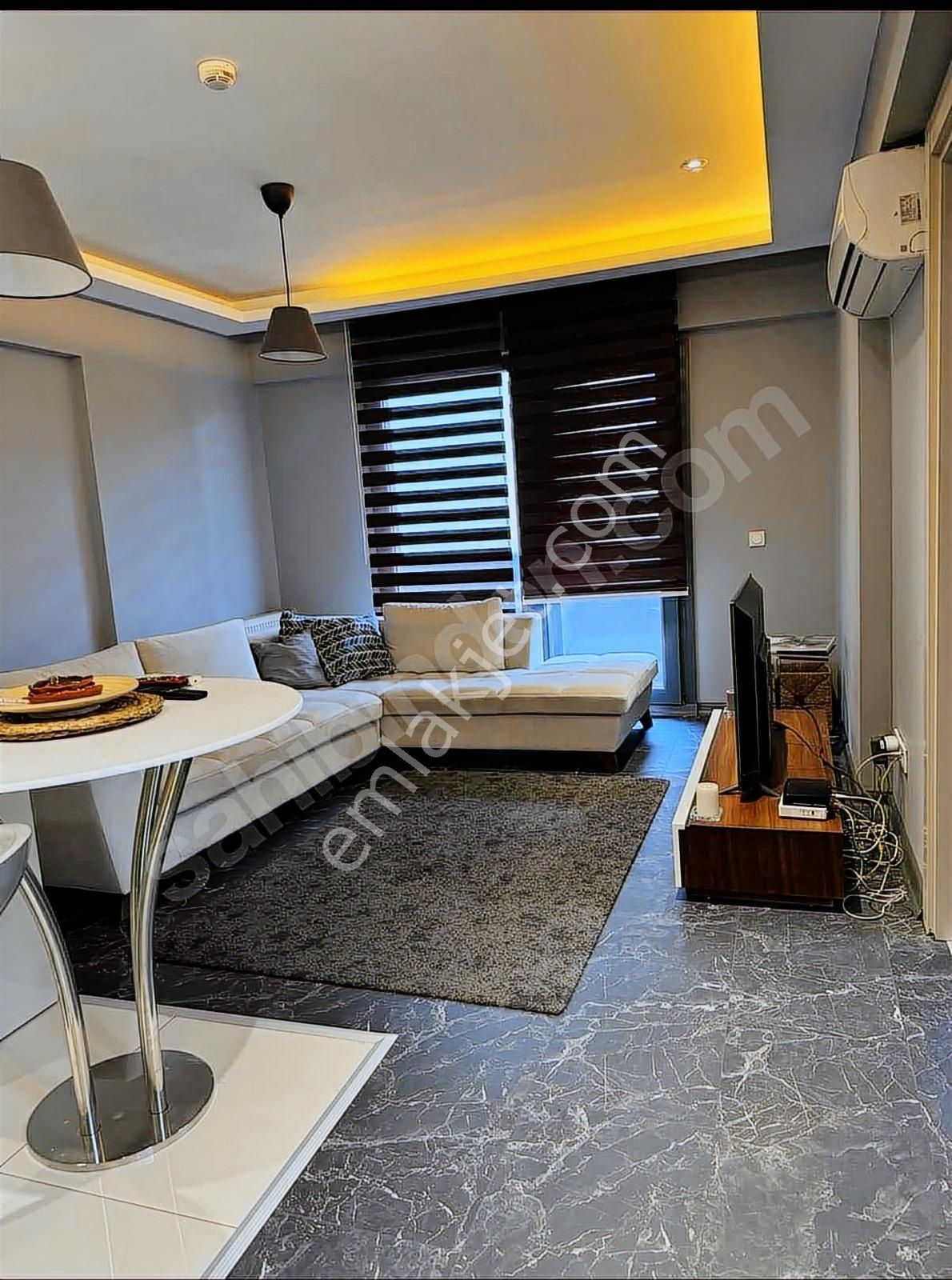 Çiğli Balatçıkta Satılık 1+1 Geniş Teraslı Havuzlu Lüx Daire - Görsel 16