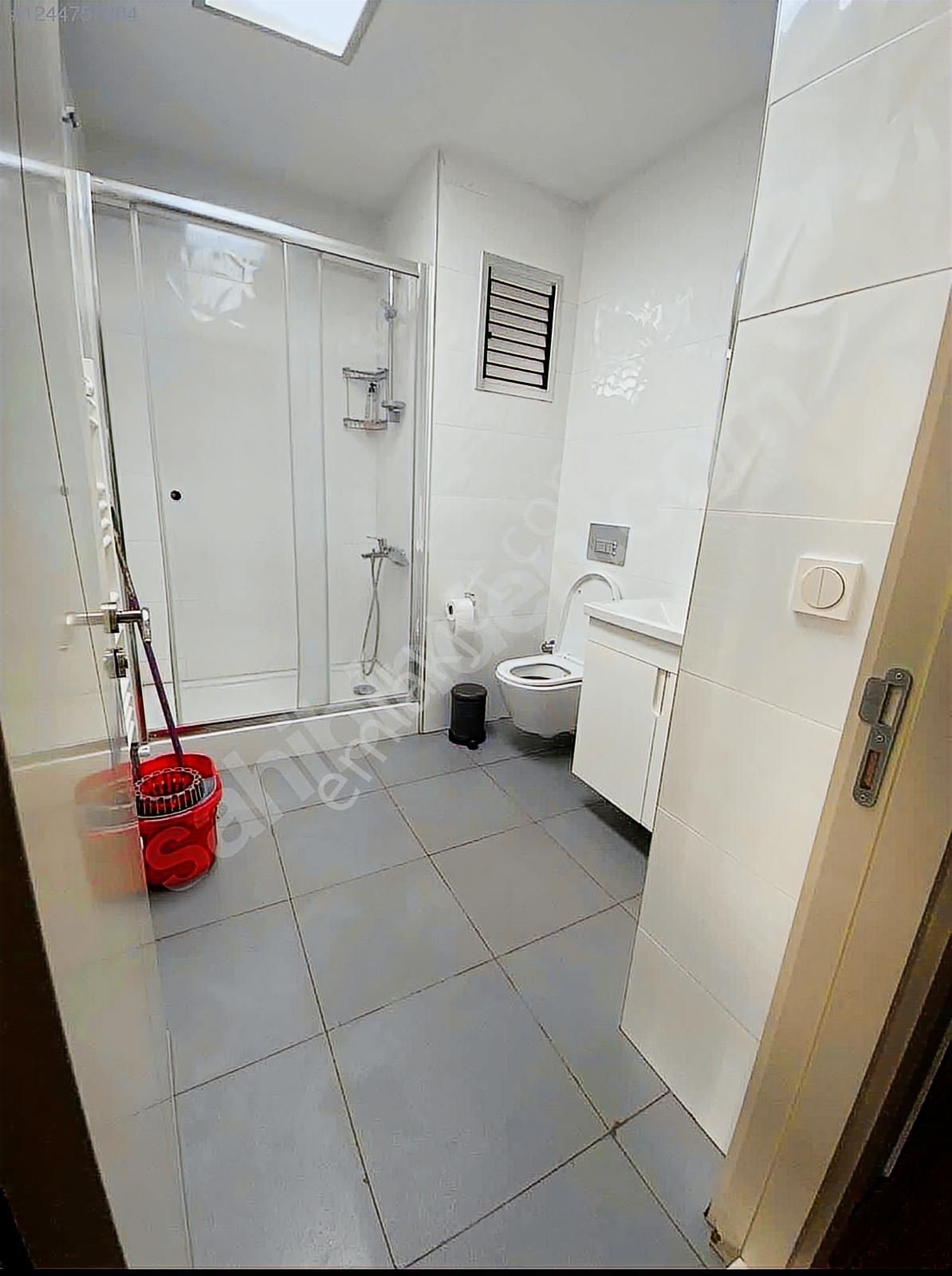 Çiğli Balatçıkta Satılık 1+1 Geniş Teraslı Havuzlu Lüx Daire - Görsel 29