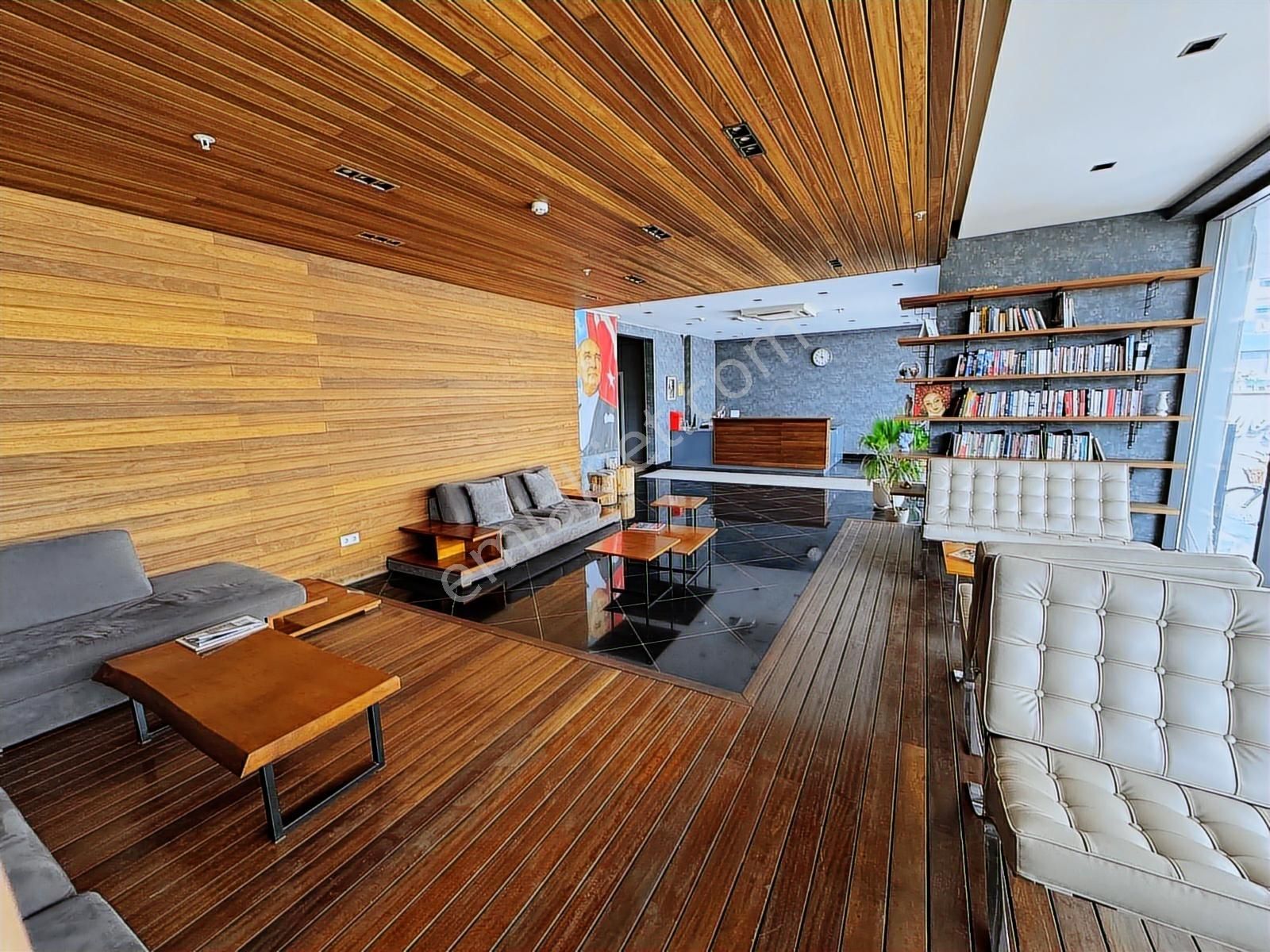 Çiğli Balatçıkta Satılık 1+1 Geniş Teraslı Havuzlu Lüx Daire - Görsel 23