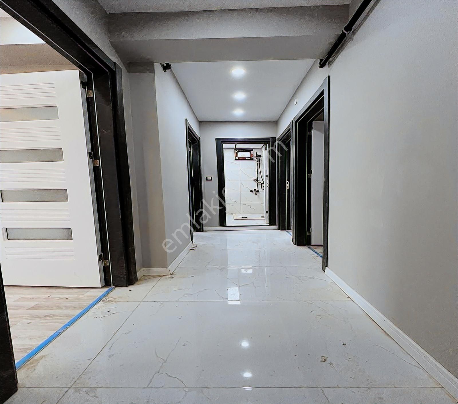 Lider'denbaglıkmah Merkezi Konumda Fırsat2+1sıfır Daire%80kıredi - Görsel 17