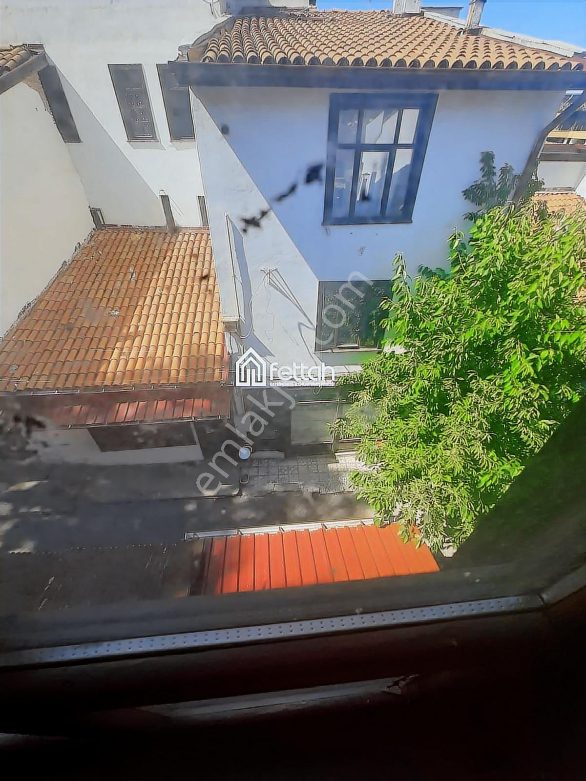 Bakırcılar Çarşısında Toplam 4 Katlı Kiralık Dükkan - Görsel 13