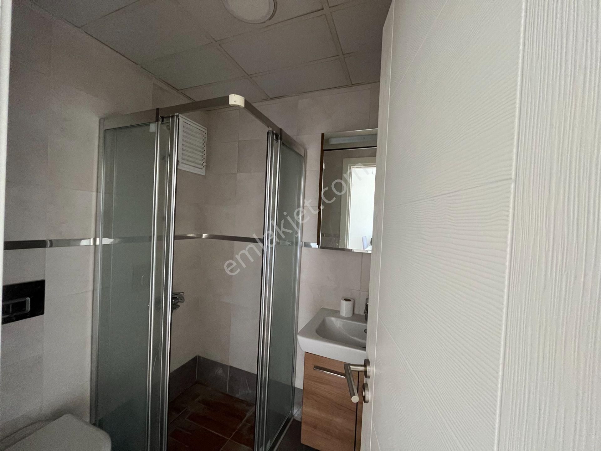 Torbalı Yedi Eylül Mahallesi Havuzlu Site İçerisinde 2+1 Kiralık Daire - Görsel 5