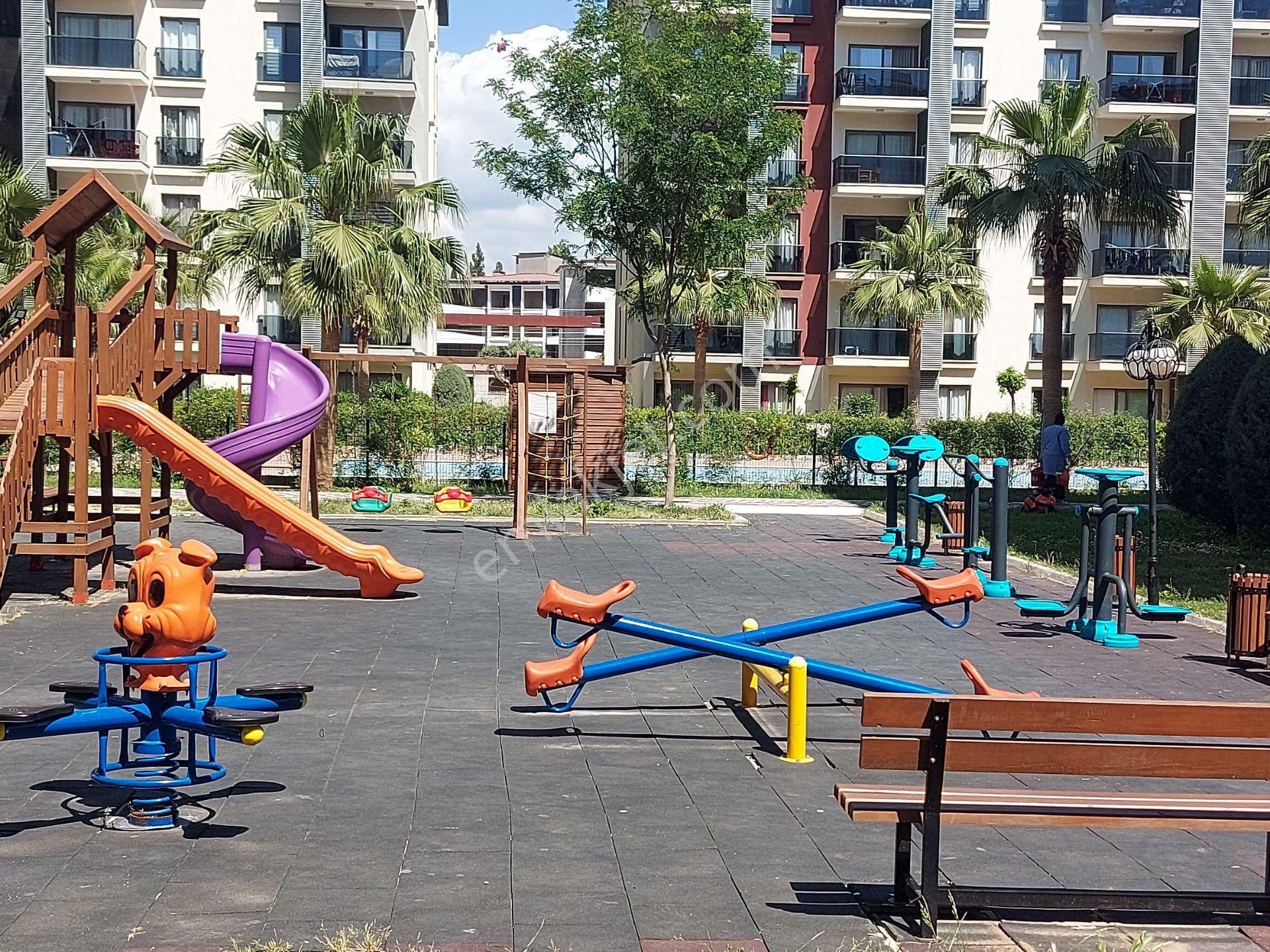 Torbalı Yedi Eylül Mahallesi Havuzlu Site İçerisinde 2+1 Kiralık Daire - Görsel 30