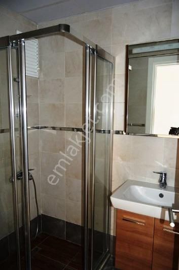 Torbalı Yedi Eylül Mahallesi Havuzlu Site İçerisinde 2+1 Kiralık Daire - Görsel 24