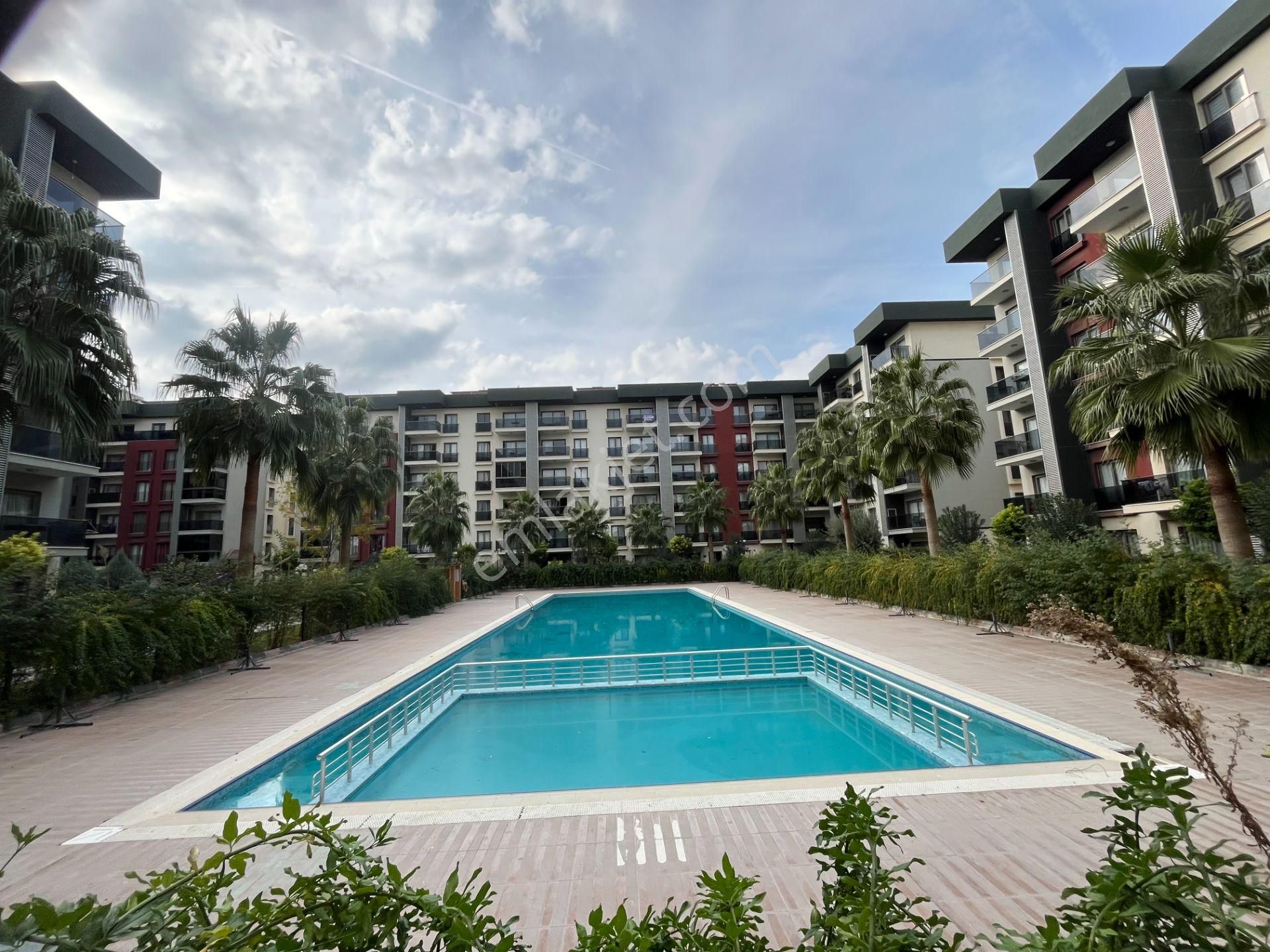 Torbalı Yedi Eylül Mahallesi Havuzlu Site İçerisinde 2+1 Kiralık Daire - Görsel 27