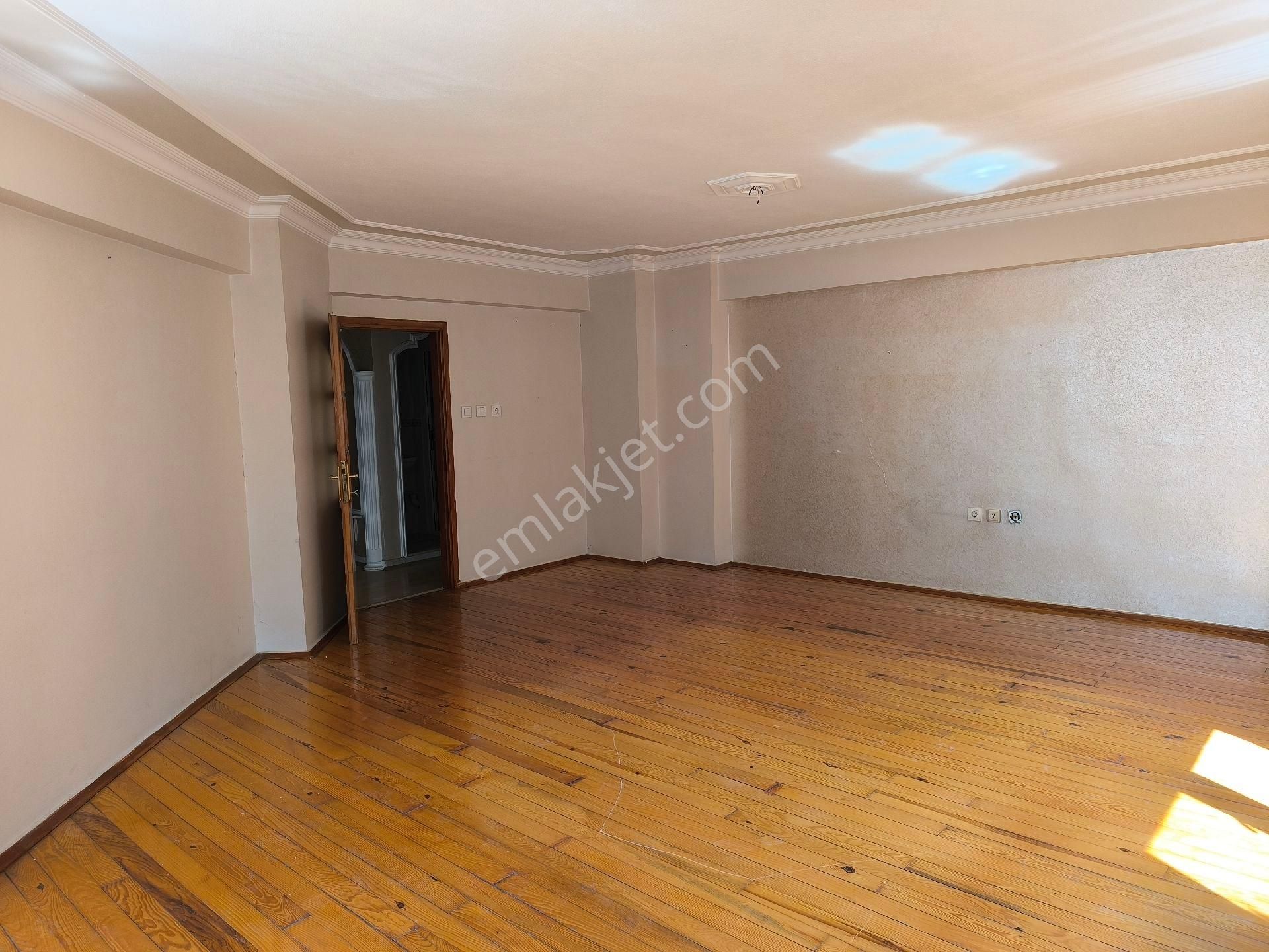 Gemlik Özdilek Civarı Kiralık 3+1 Daire - Görsel 29