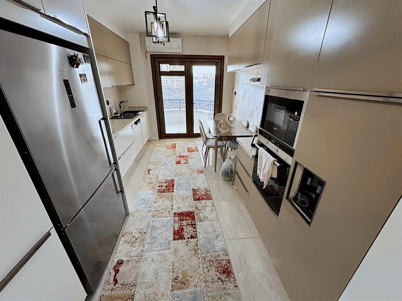 Kılıçsoy'dan Vadi Sok Vadi Manzaralı Dubleks Teras 6+1 Yapılı - Görsel 19