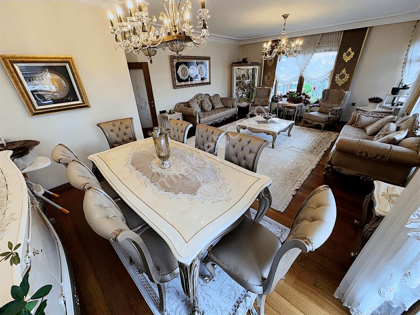 Kılıçsoy'dan Vadi Sok Vadi Manzaralı Dubleks Teras 6+1 Yapılı - Görsel 22