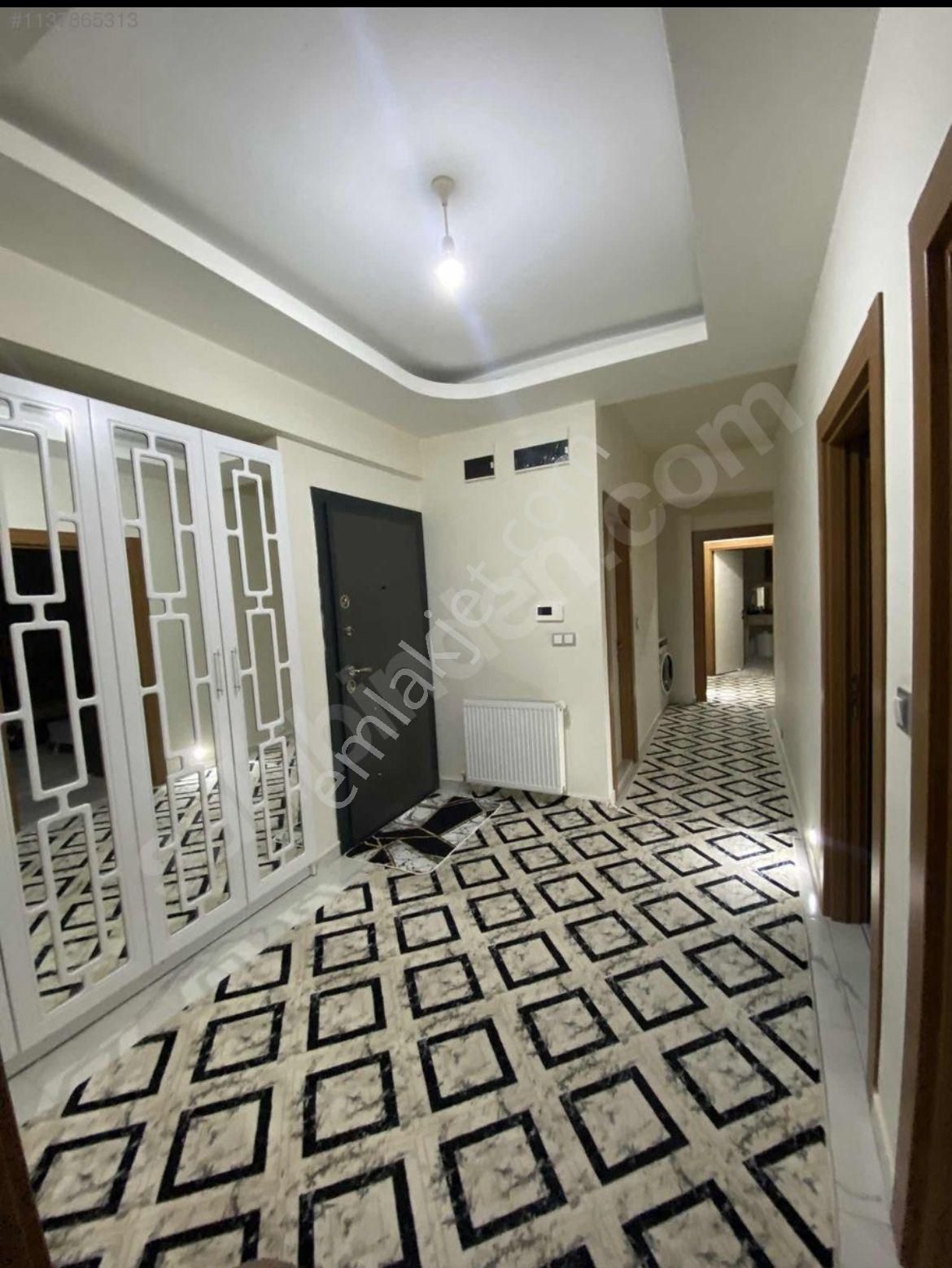 Kaçmaz Emlaktan Yeşilhisar Merkezde Satılık Daire 3+1