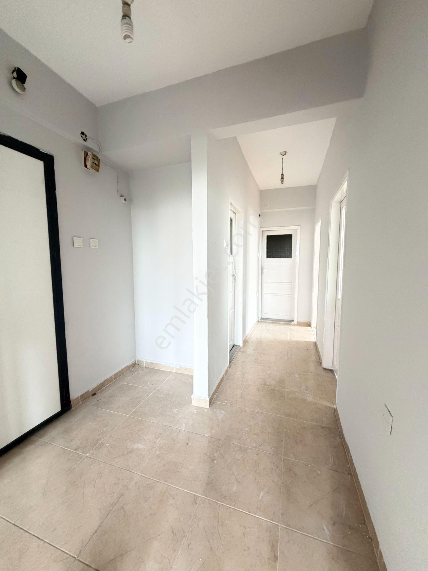 Ömürevlerinde 2+1 Arakatta Kiralık Daire - Görsel 16