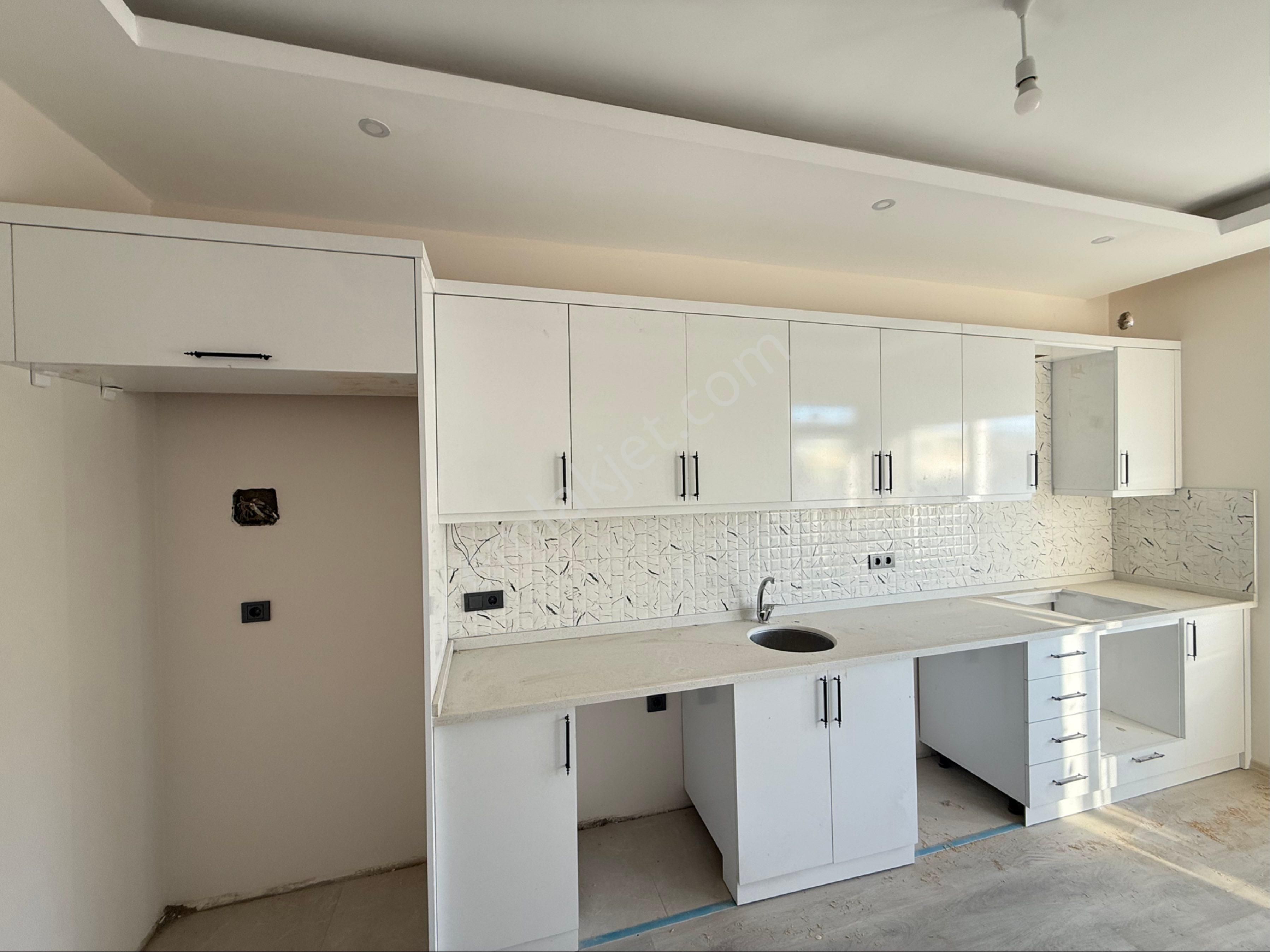 Alanya Payallar’da Satılık 2+1 Ayrı Mutfak Ebeveyn Banyolu Daire - Görsel 17