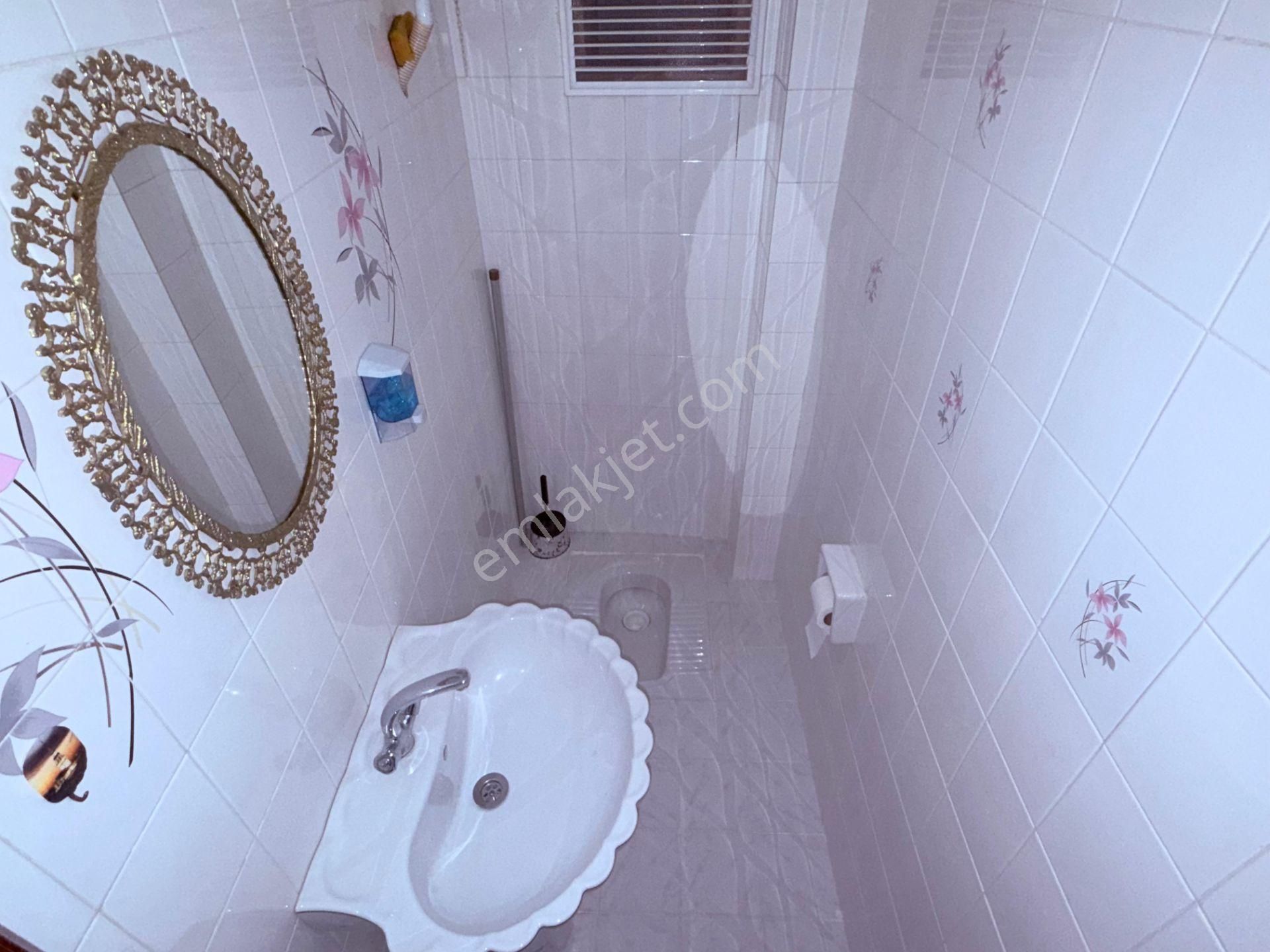 Remax Area'dan İhsaniye Mah. 3+1 Kiralık Ara Kat Masrafsız Daire - Görsel 17