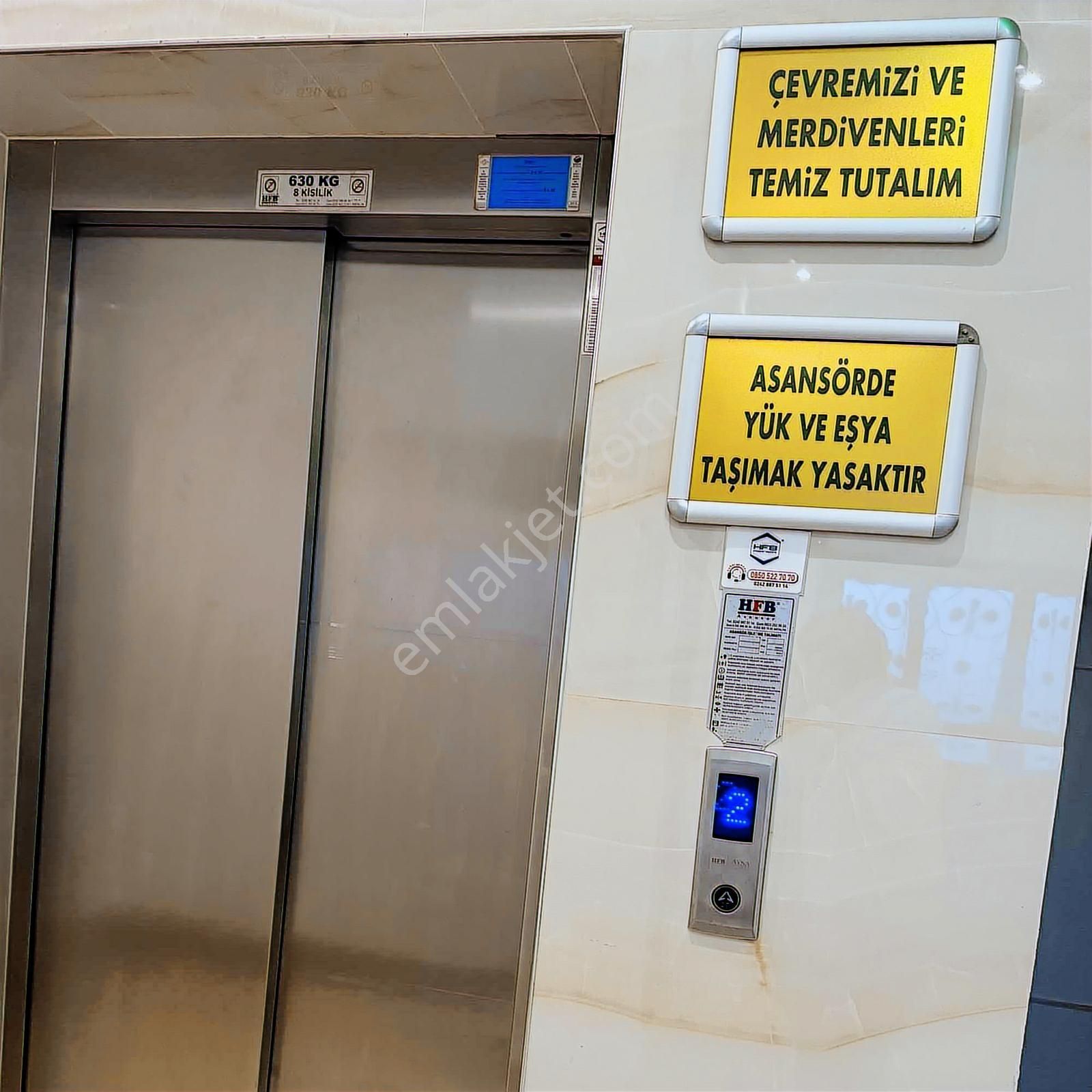 Deniz Manzaralı Çarşı Merkezli Satılık Lüks Daire - Görsel 9