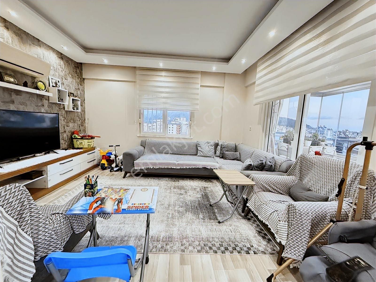 Deniz Manzaralı Çarşı Merkezli Satılık Lüks Daire - Görsel 26