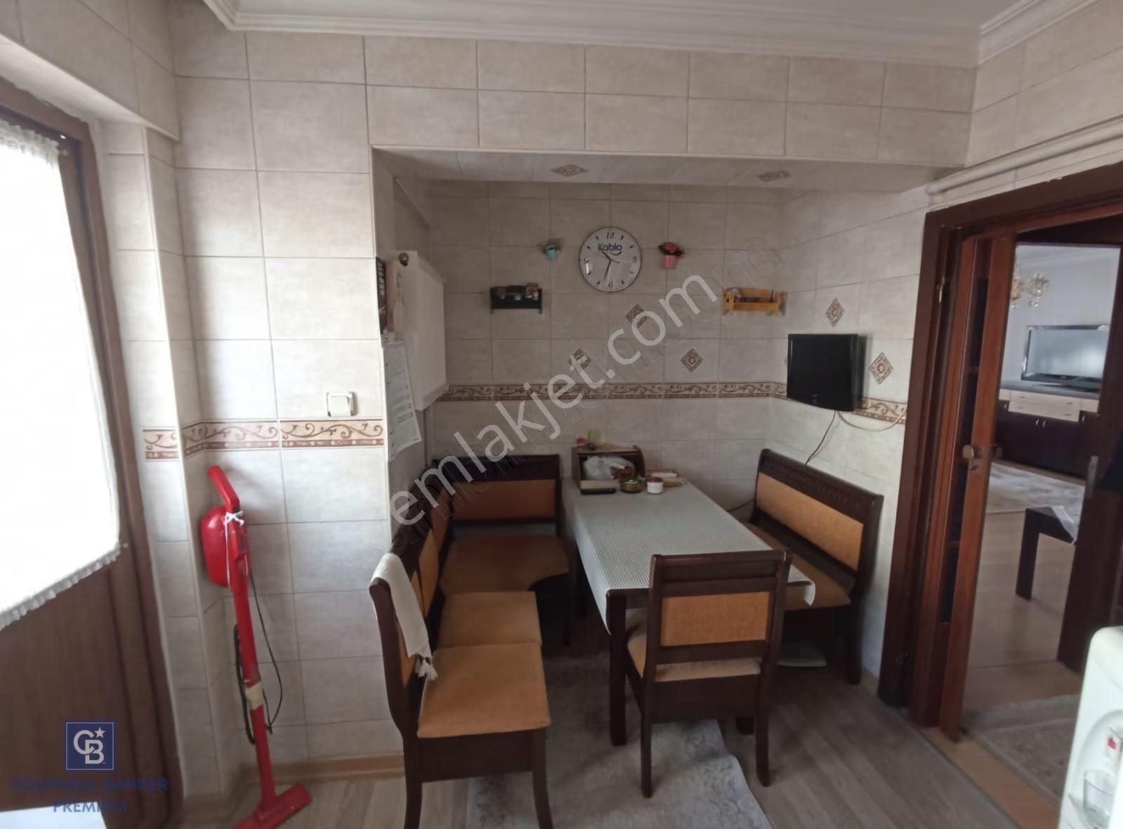 Cb Premıum'dan Ragıp Tüzün Merkezi Konumda Masrafsız Daire - Görsel 17