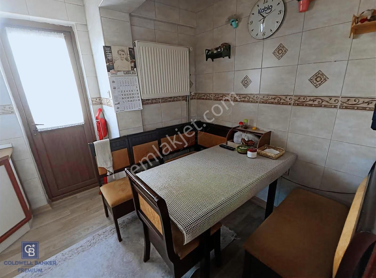 Cb Premıum'dan Ragıp Tüzün Merkezi Konumda Masrafsız Daire - Görsel 5