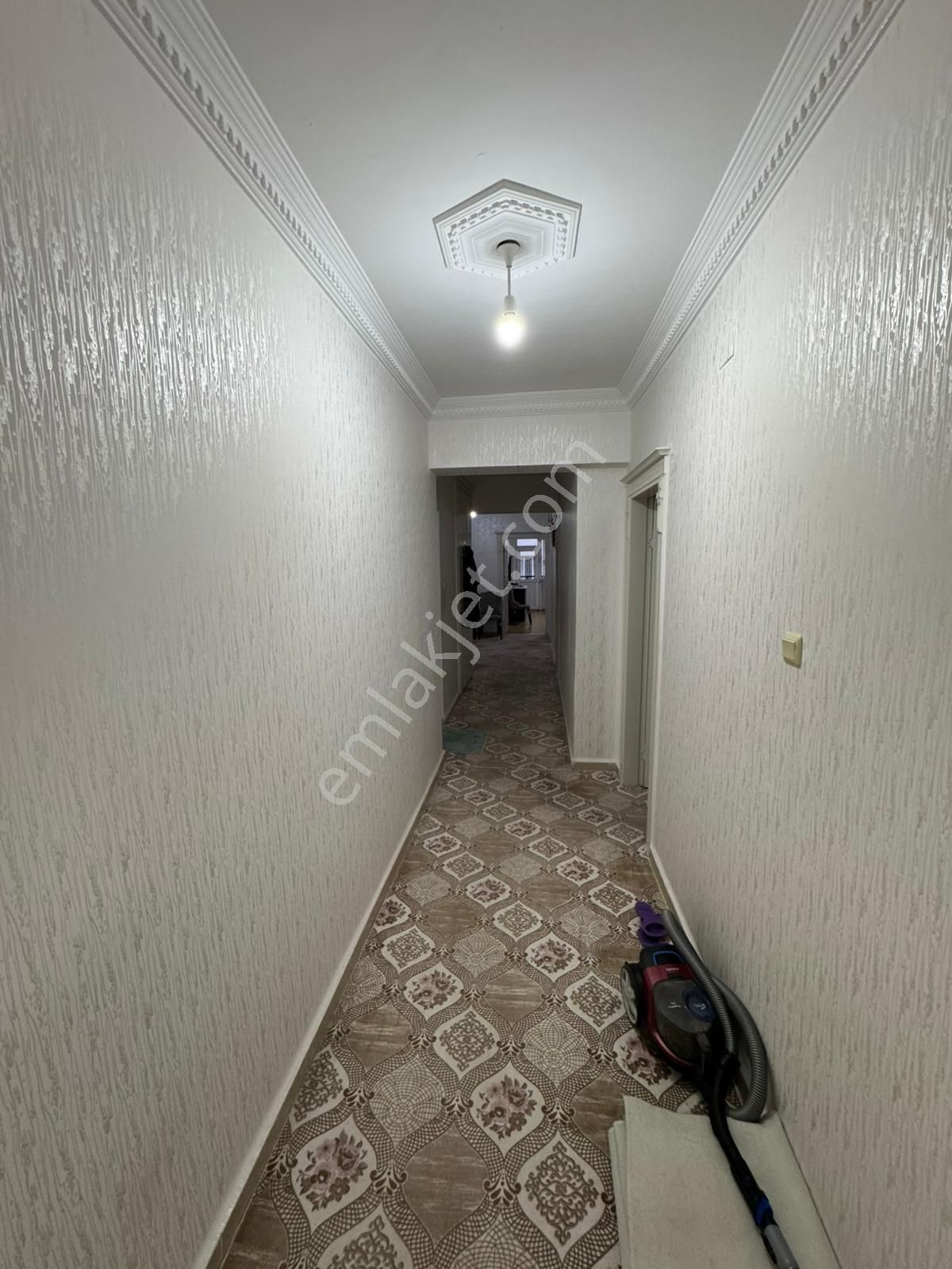 Güneykent Mah. Tp Petrol Yakınında 3+1 Satılık Ara Kat Daire - Görsel 13