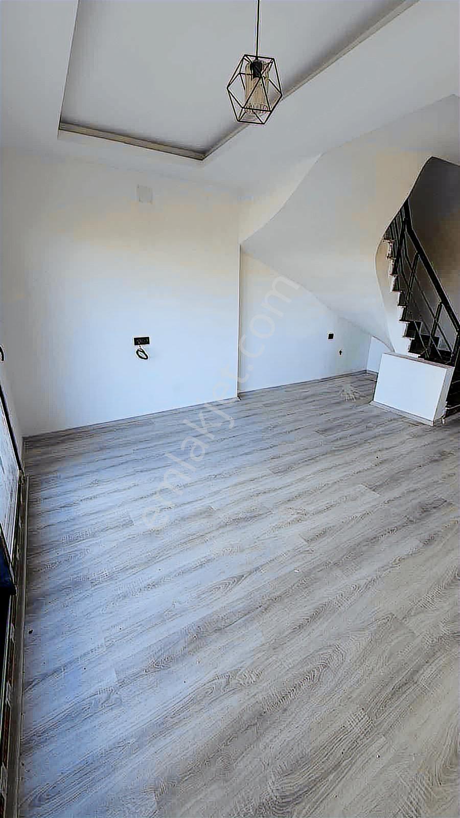 Mersin Silifke'de 2+1 Satılık Lüks Villa Ana Yola Sıfır - Görsel 12