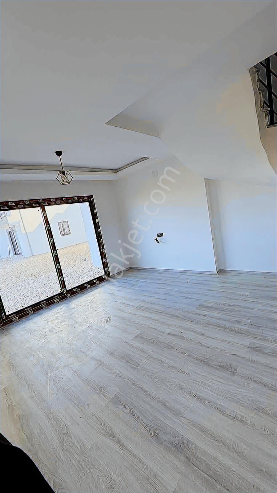Mersin Silifke'de 2+1 Satılık Lüks Villa Ana Yola Sıfır - Görsel 10