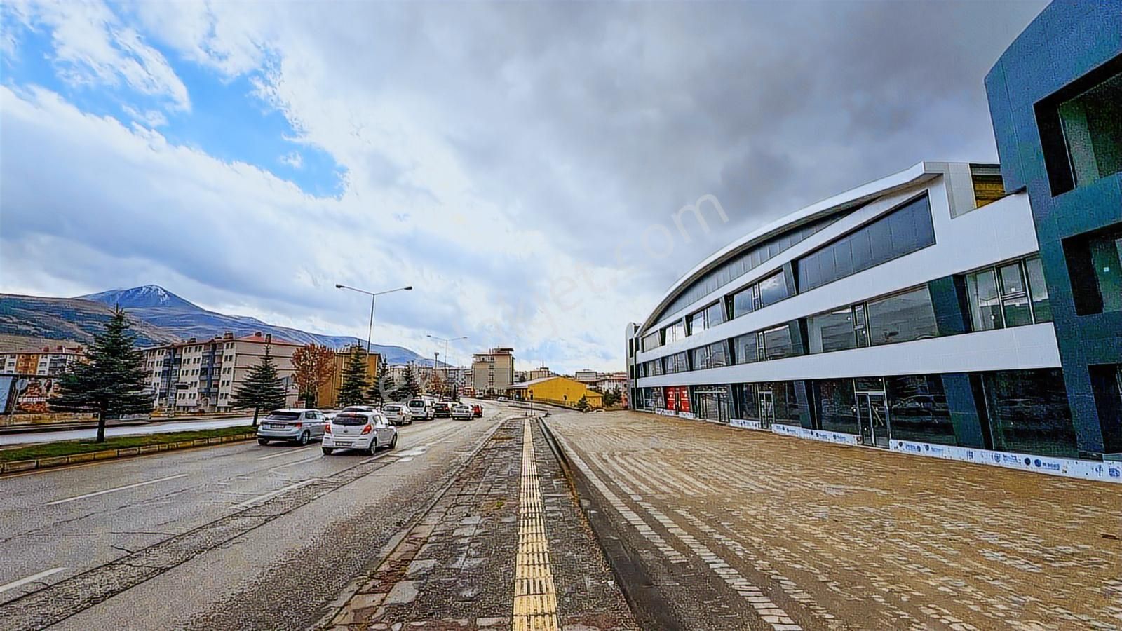 Erzurum Palandöken Avm Kiralık Dükkan | Sıfır Bina | 50 M² - Görsel 19