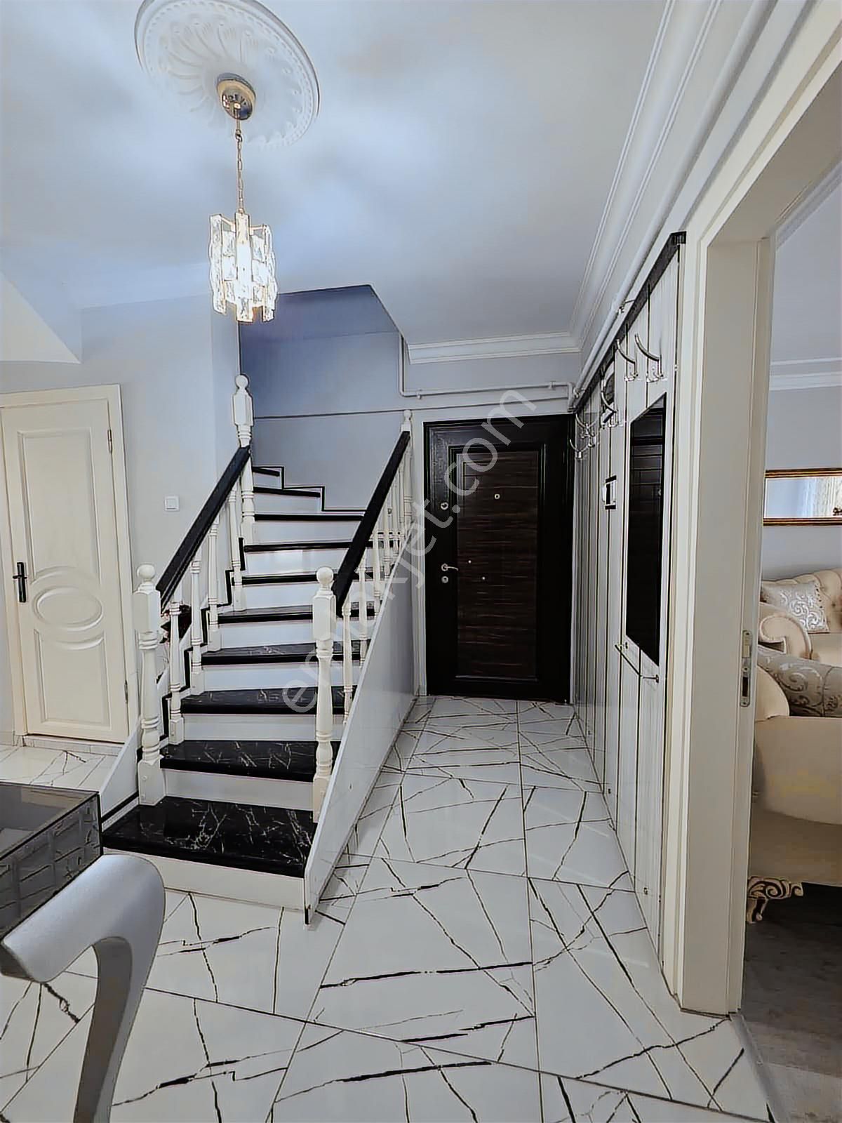 İnceoğlundan Hamidiye'de Dubleks 4+2 Satılık Daire - Görsel 3