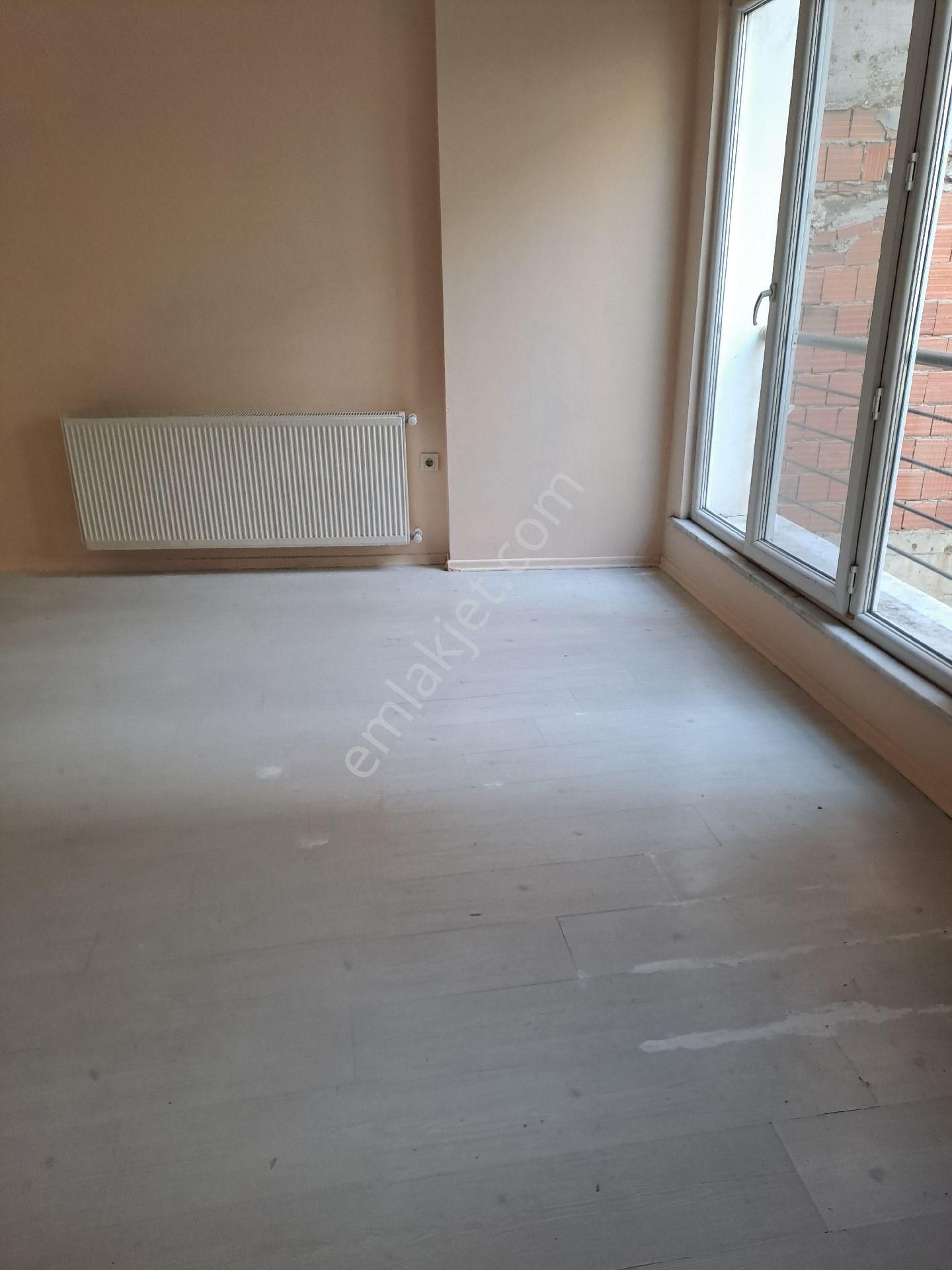 Kağıthane Celiktepe De Genç Binada Kiralık(2+1) Ara Kat Daire - Görsel 34