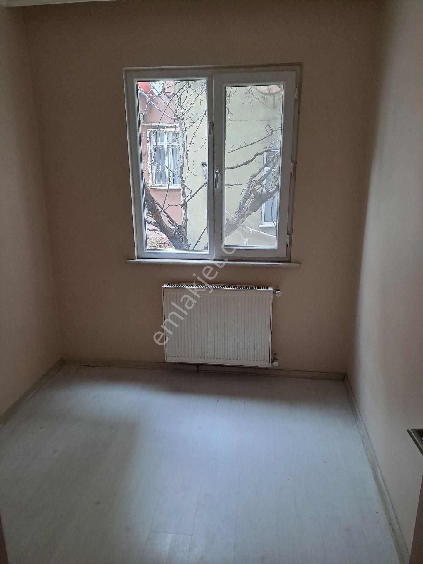 Kağıthane Celiktepe De Genç Binada Kiralık(2+1) Ara Kat Daire - Görsel 12