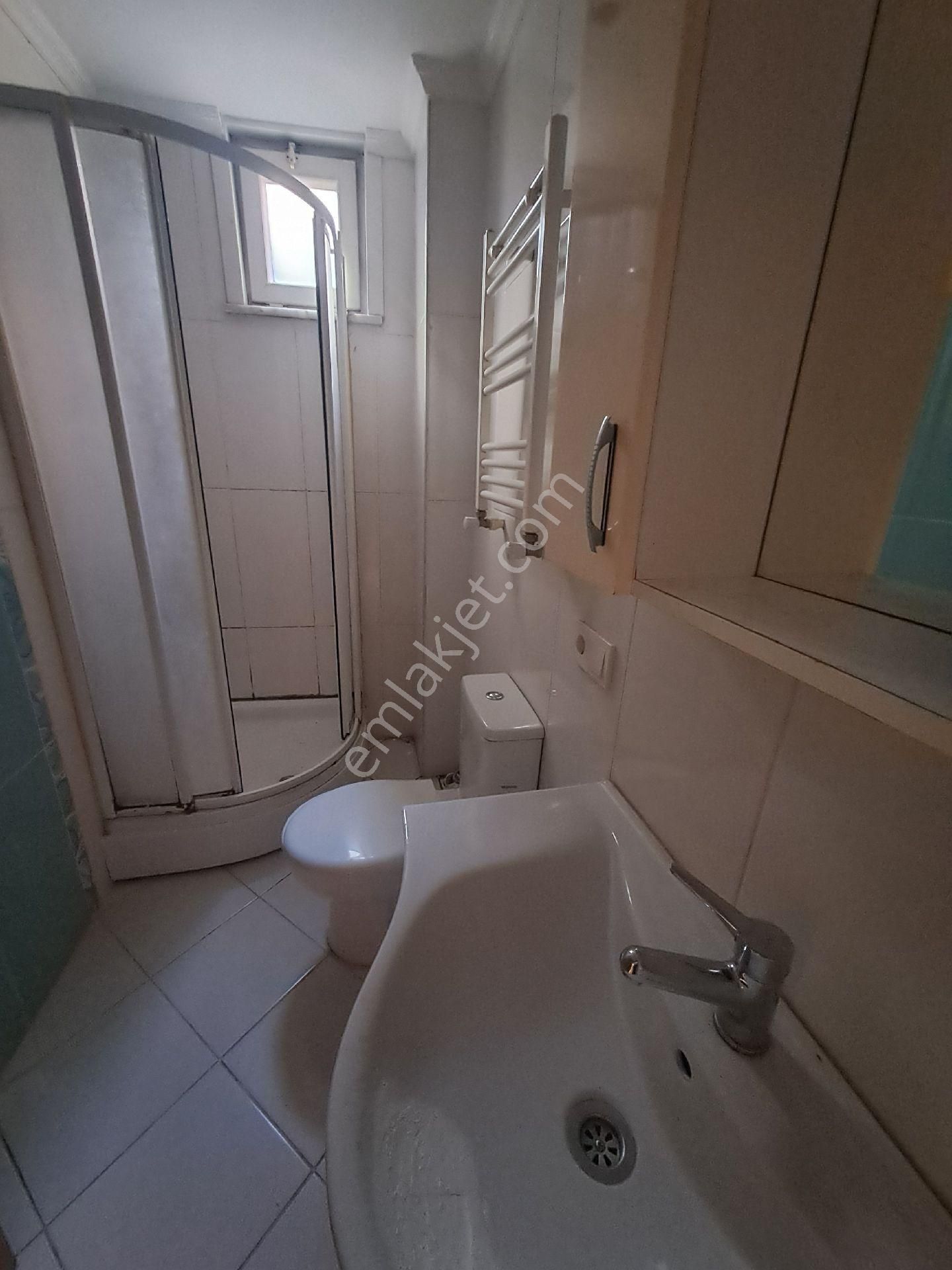 Kağıthane Celiktepe De Genç Binada Kiralık(2+1) Ara Kat Daire - Görsel 26