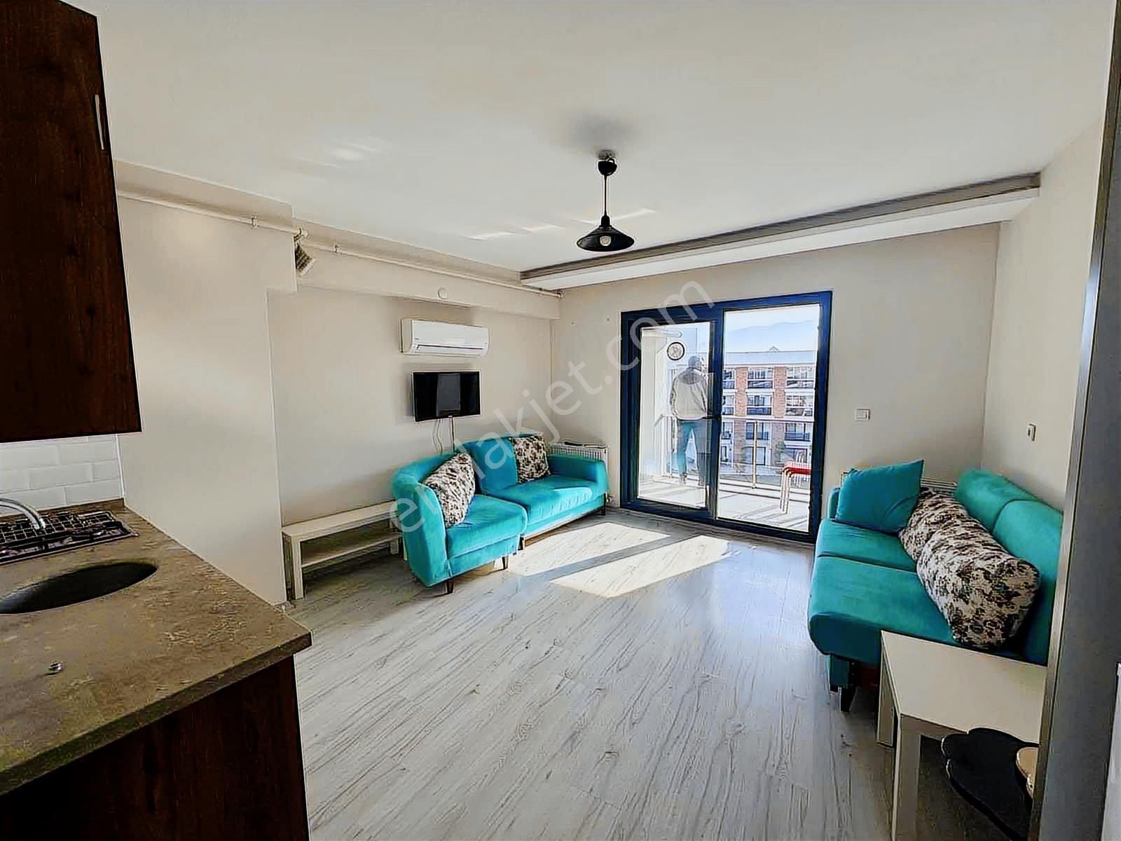 Arena Suites Sitesinde Eşyalı 1+1 Boş Daire - Görsel 13