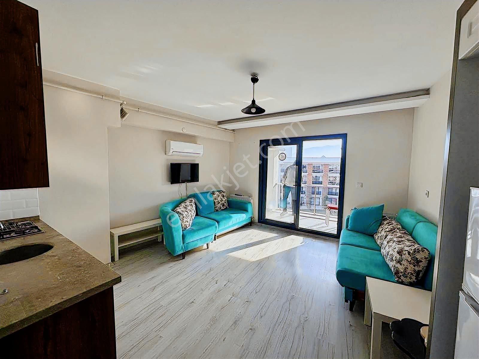 Arena Suites Sitesinde Eşyalı 1+1 Boş Daire - Görsel 5