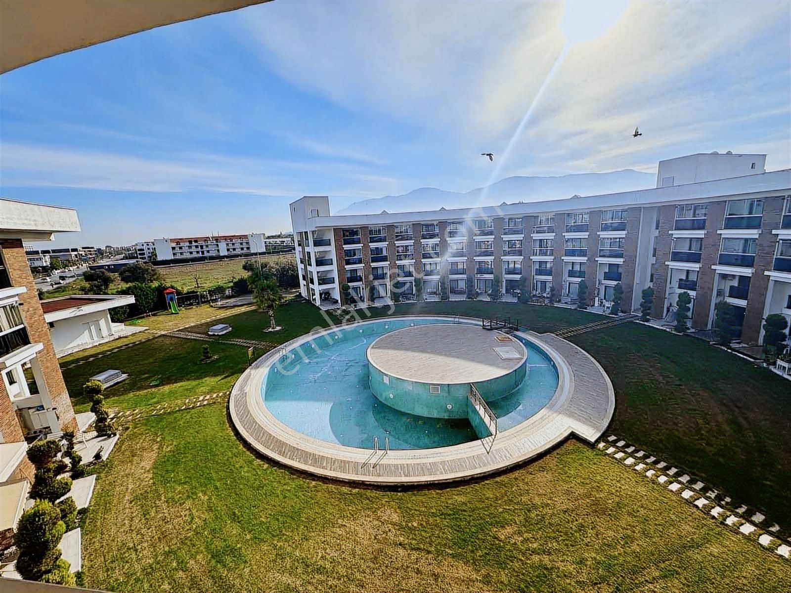 Arena Suites Sitesinde Eşyalı 1+1 Boş Daire - Görsel 12
