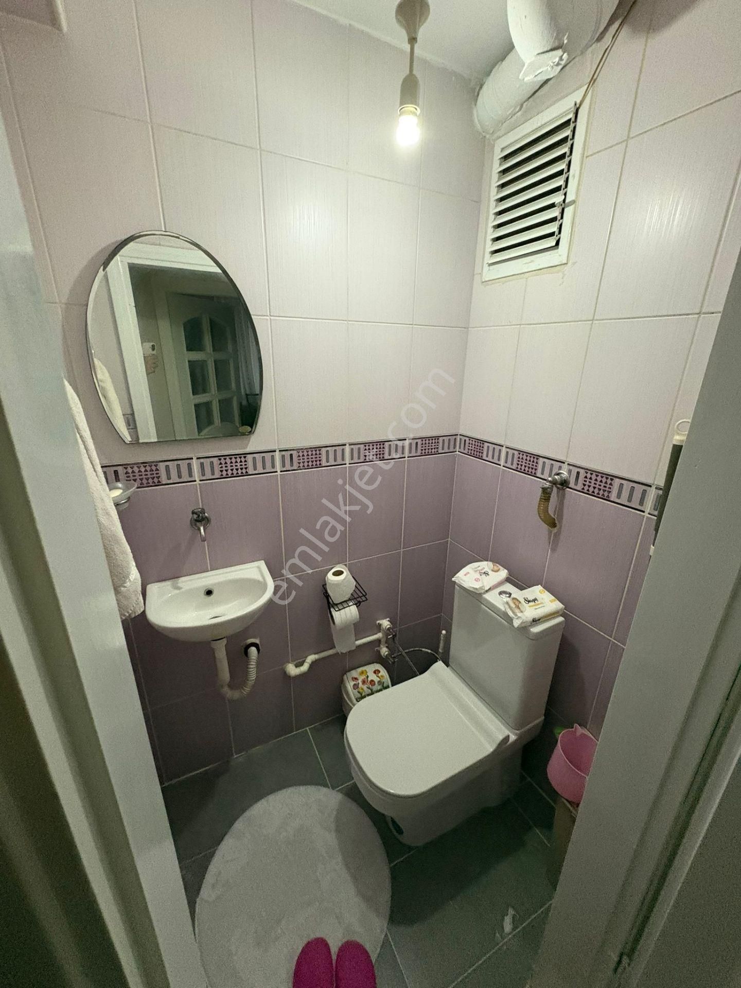 Sahibinden Fatih Haliç Cad Yakını Genç Binada 2+1 Daire 1.kat - Görsel 8